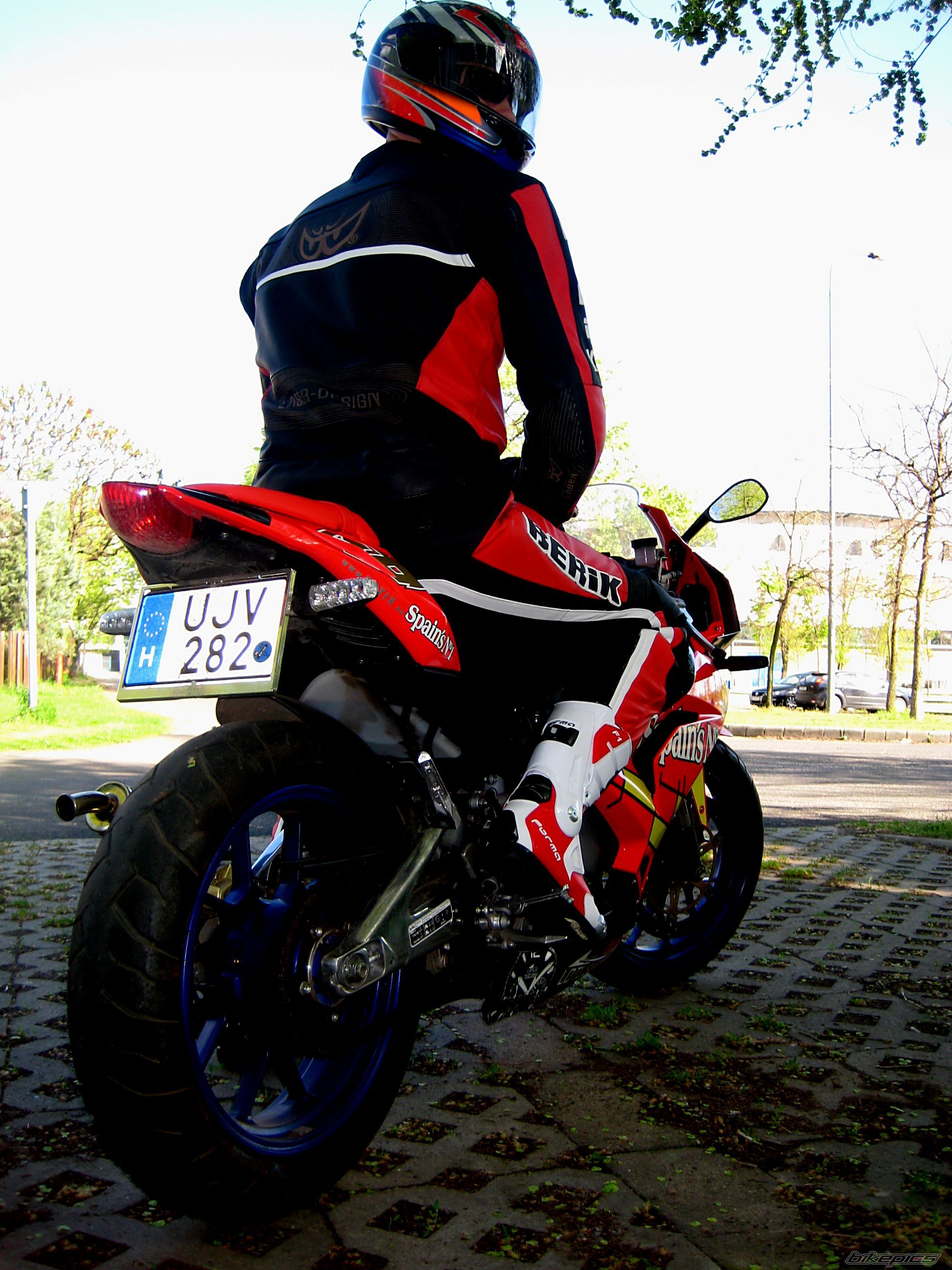 Photo 2399750