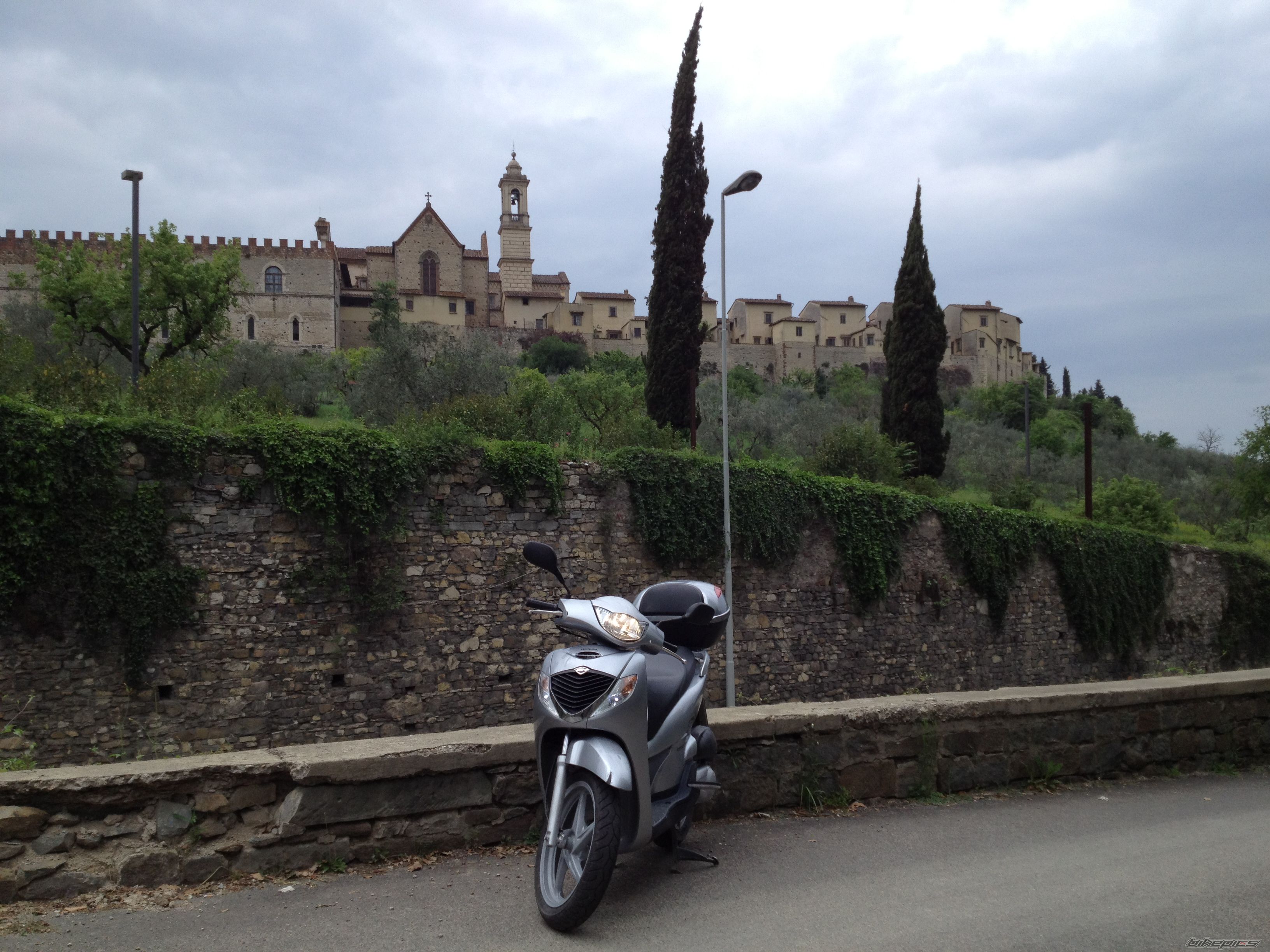 Photo 2399754