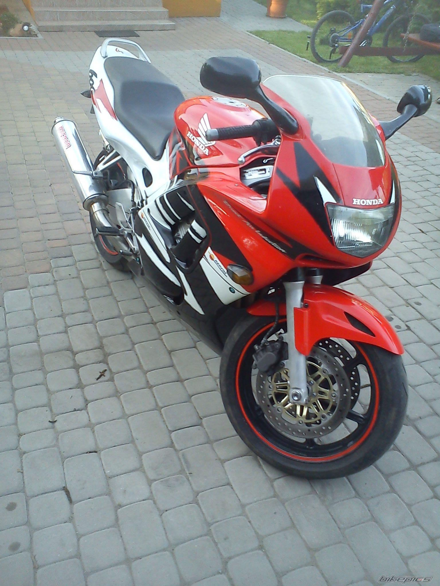 Photo 2399870