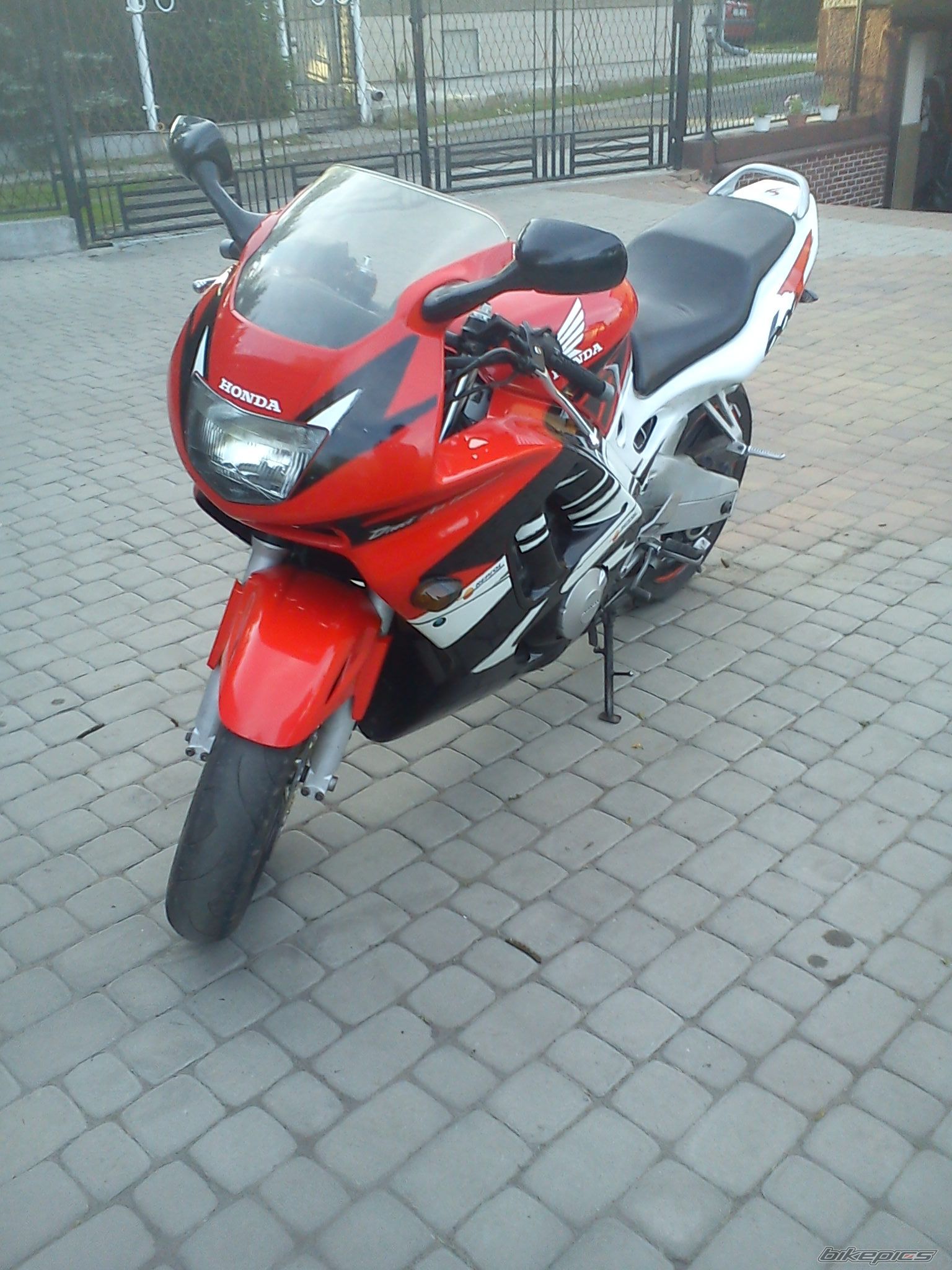 Photo 2399871