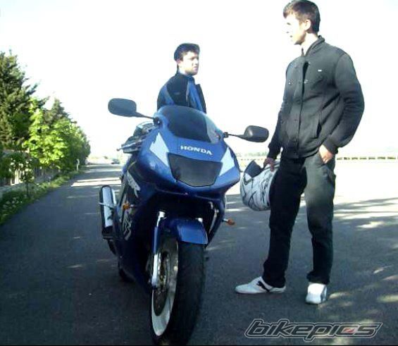Photo 2400025