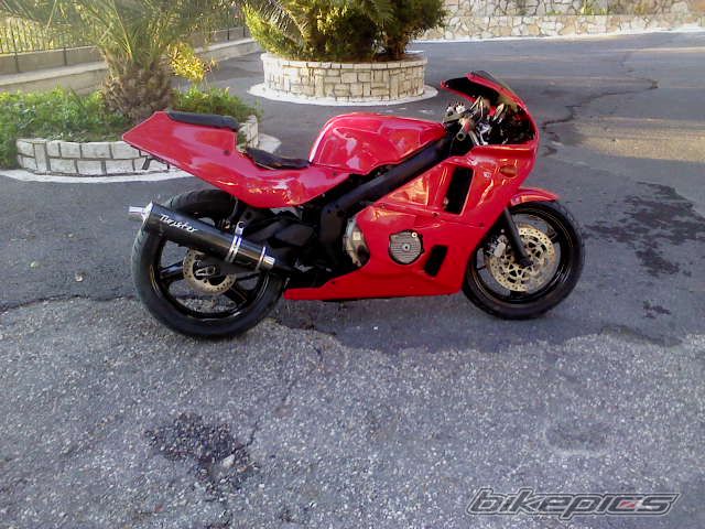 Photo 2400073