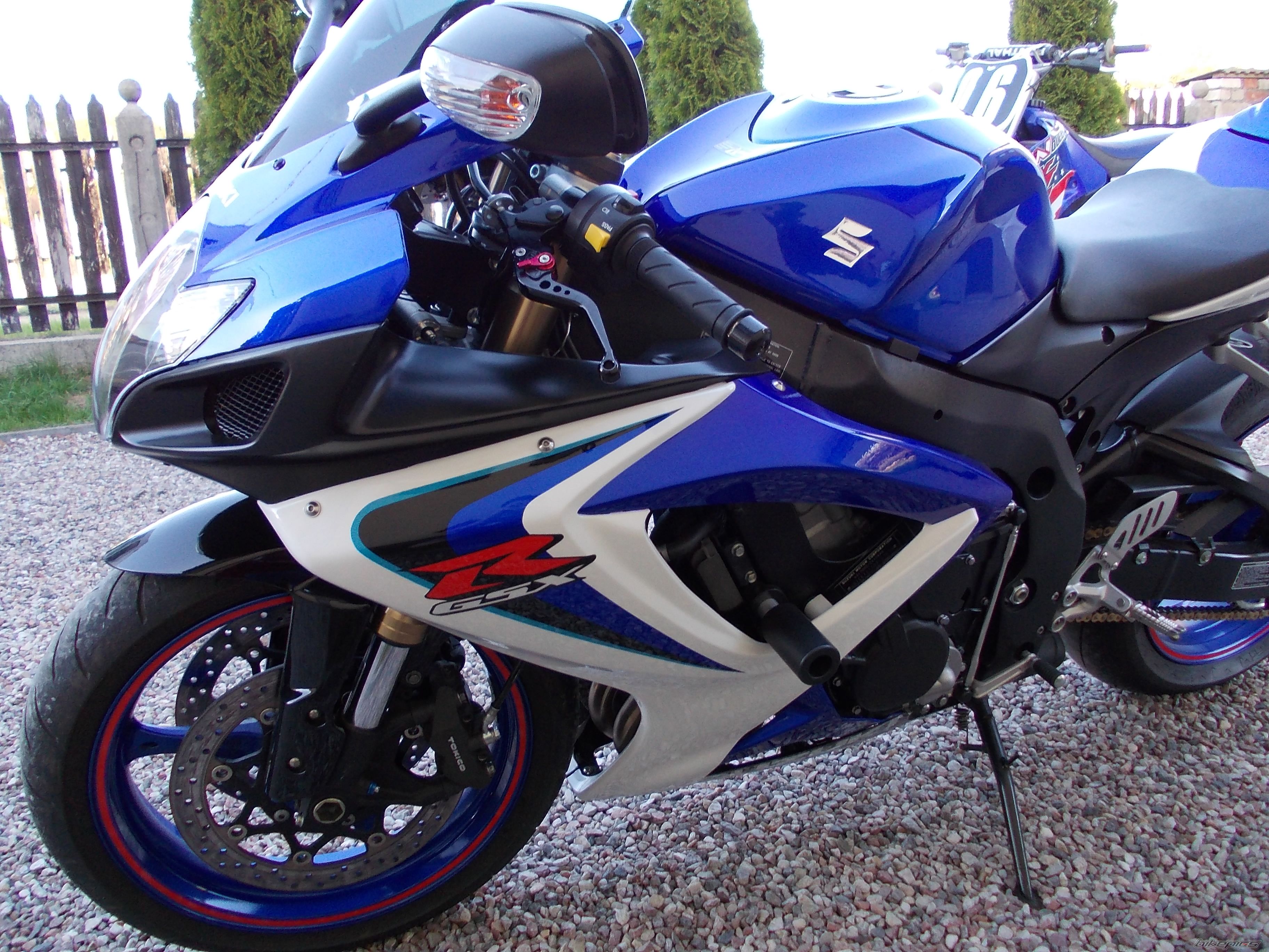 Bike Photo 2400075