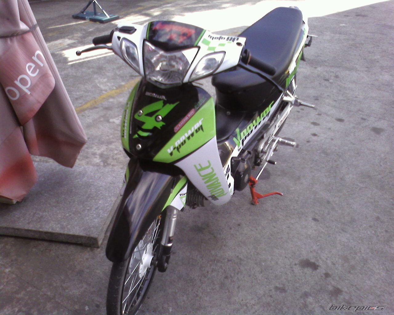 Bike Photo 2400086
