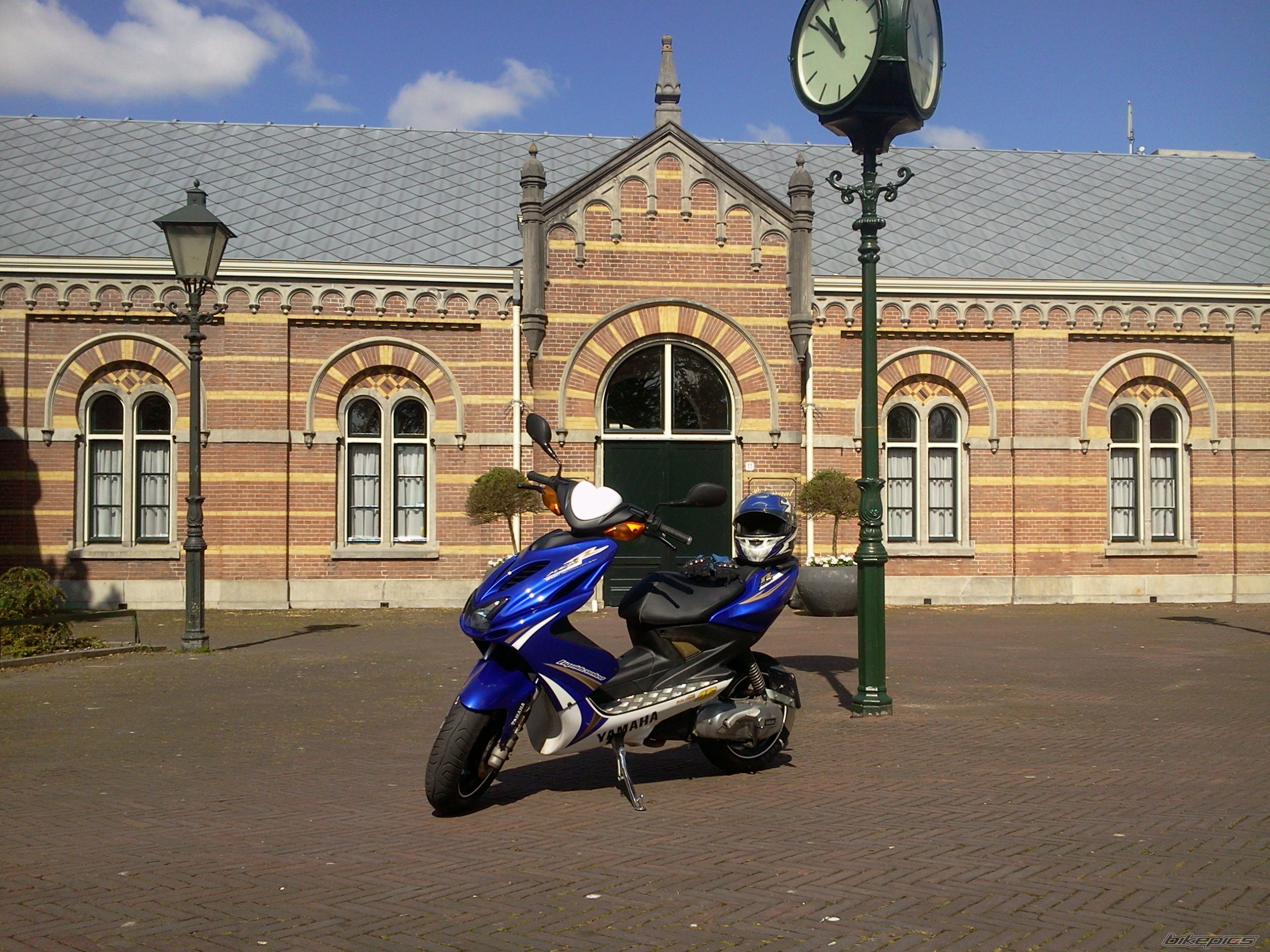 Photo 2400198