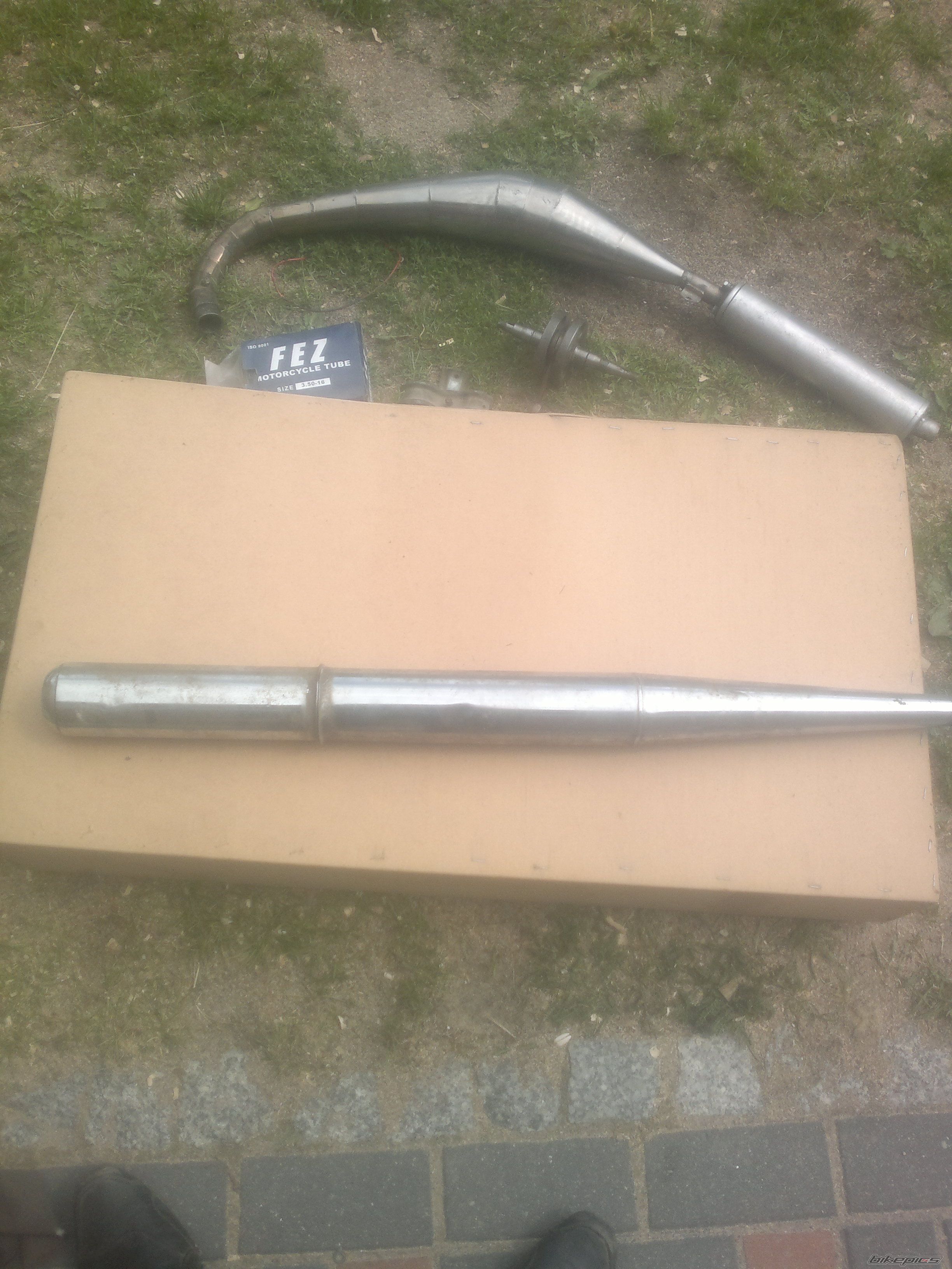 Photo 2400337