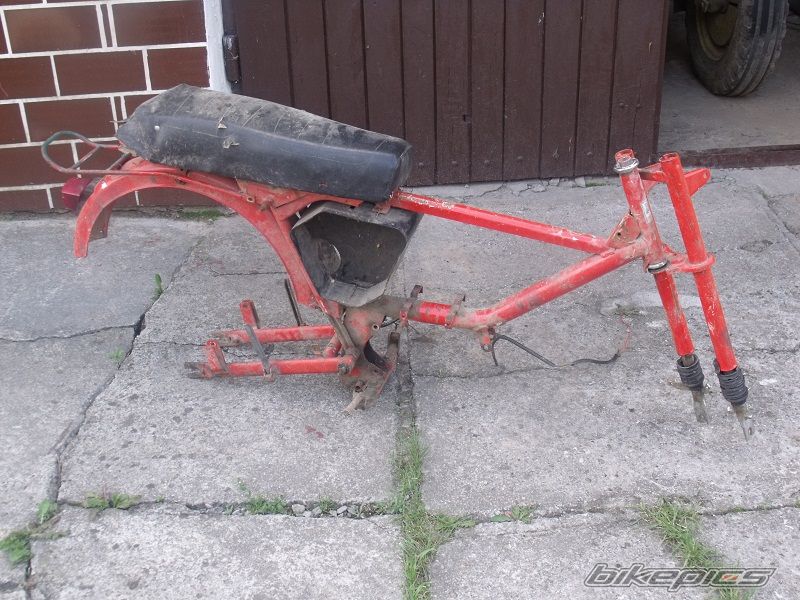 Photo 2400535