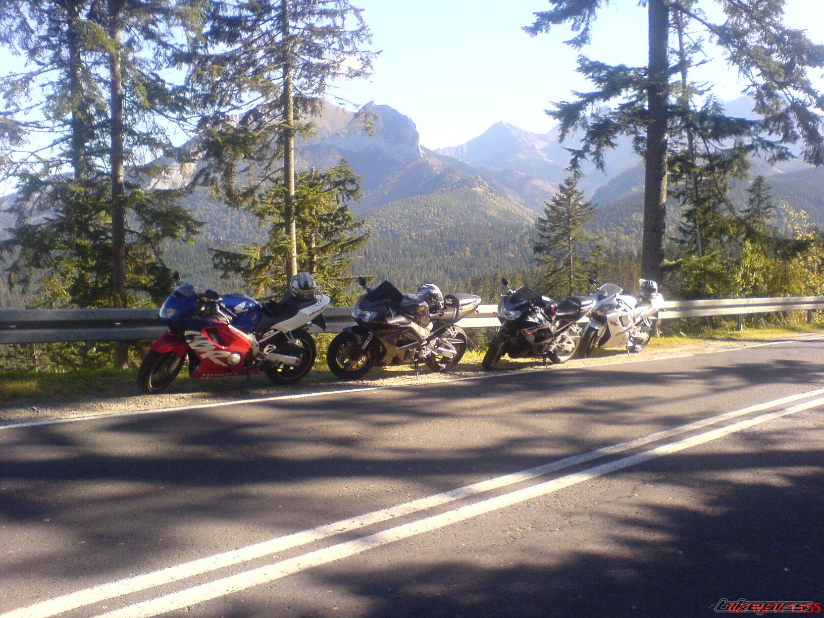 Bike Photo 2400543
