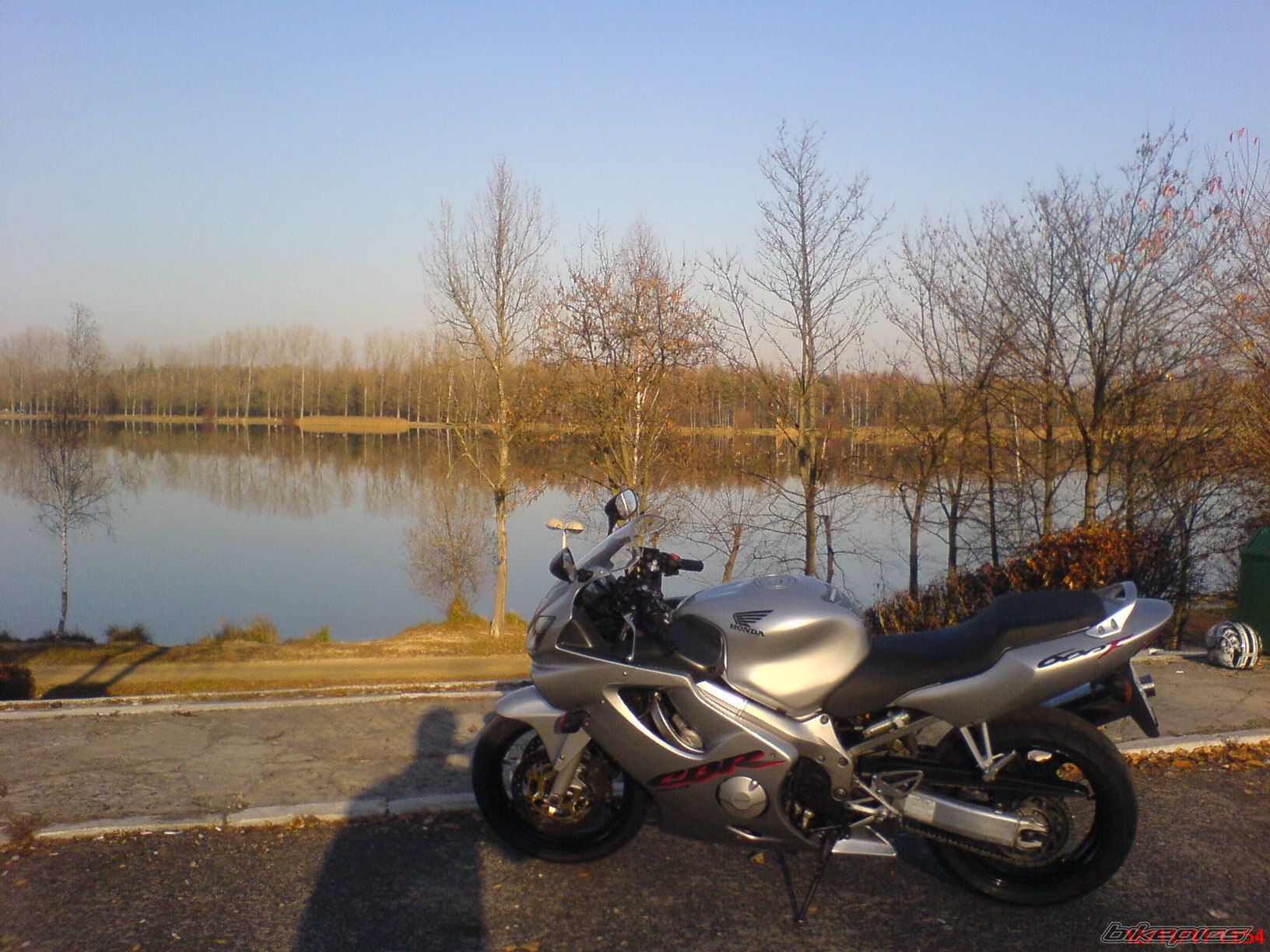 Photo 2400555