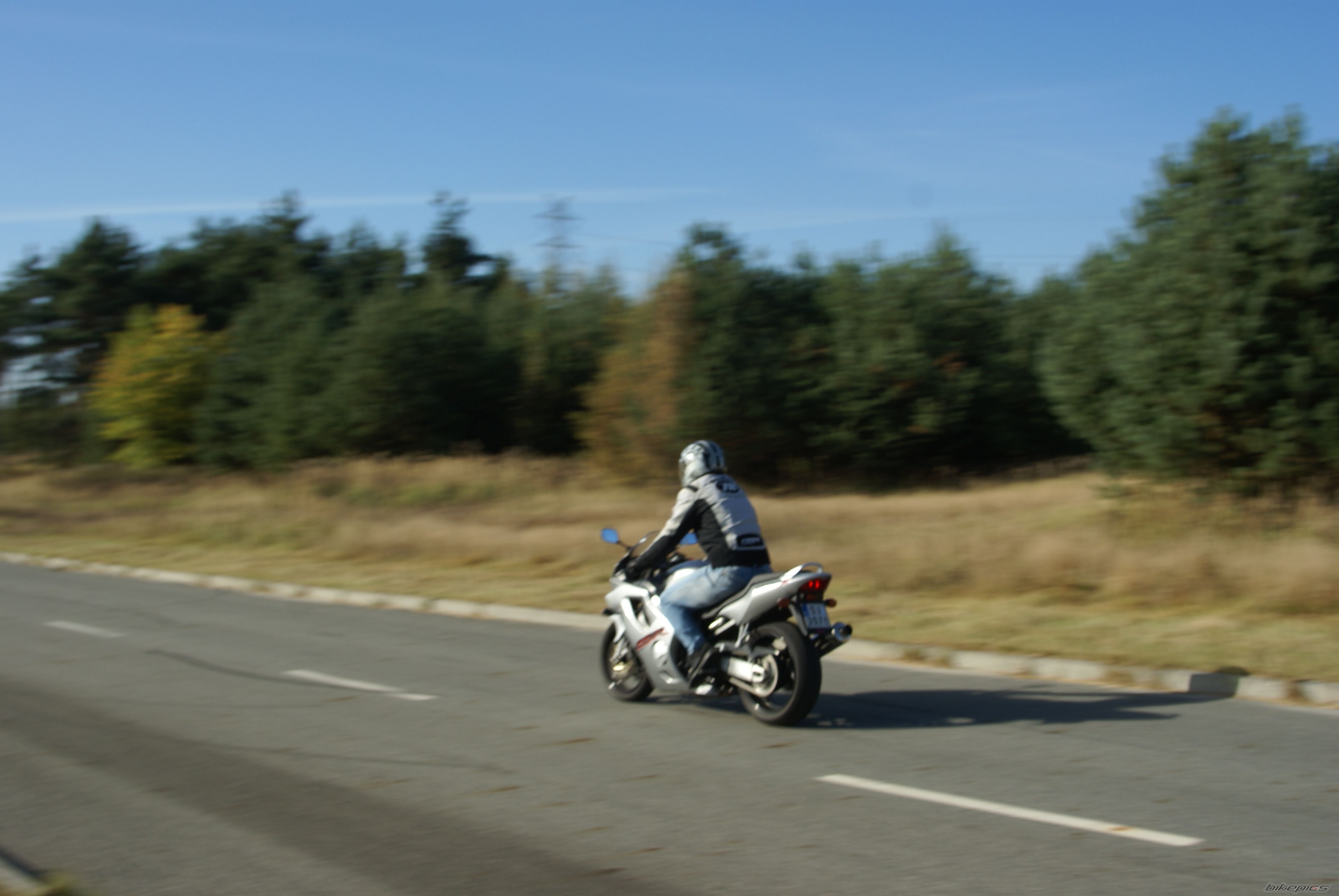 Bike Photo 2400592