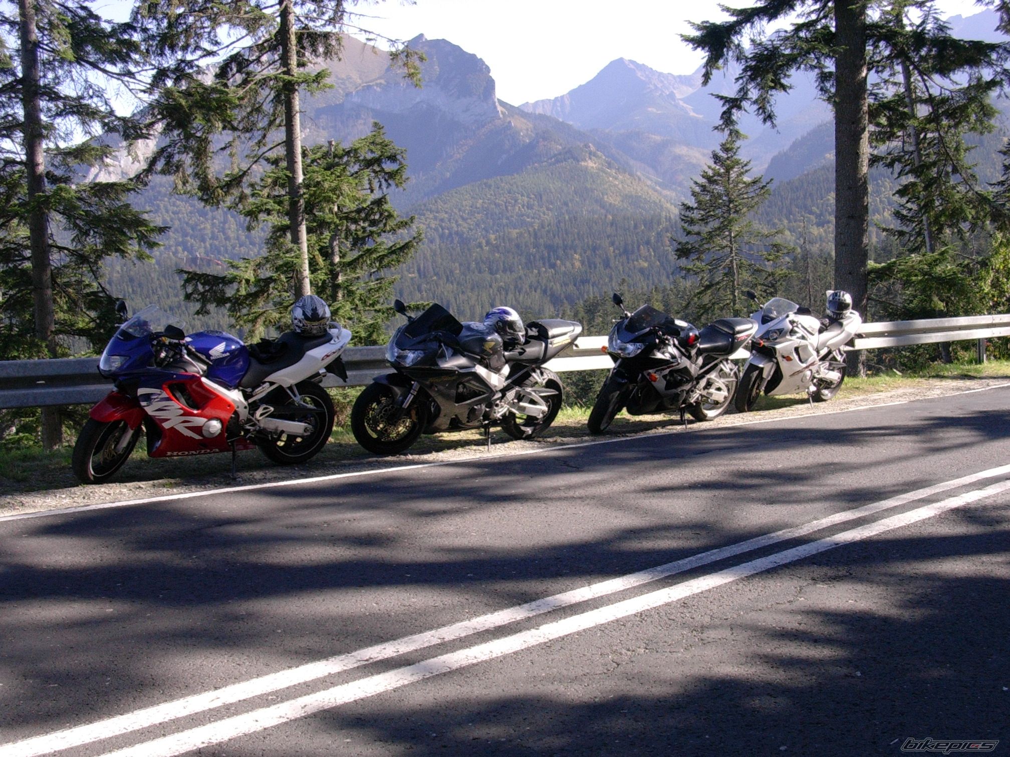 Bike Photo 2400596
