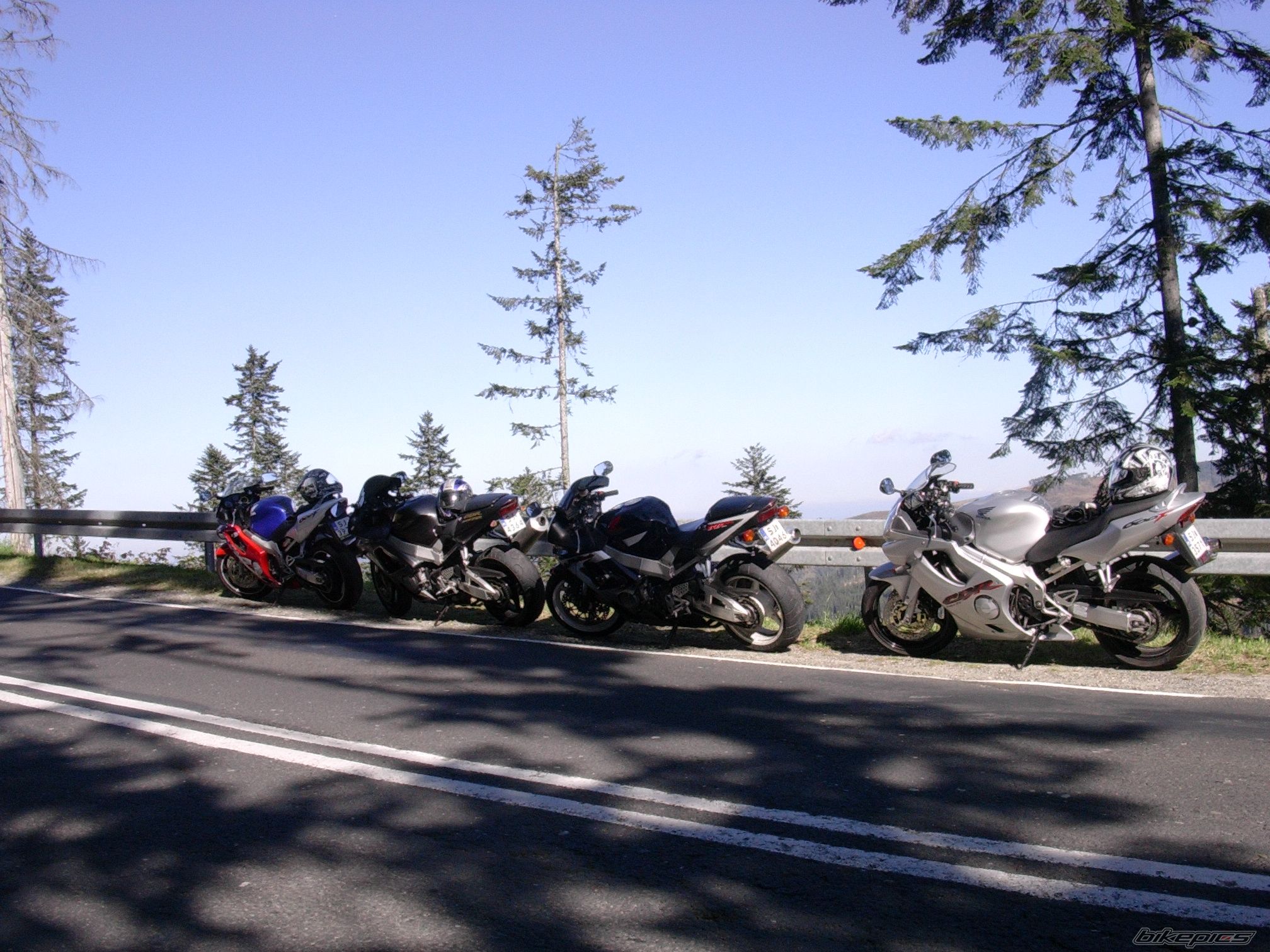 Bike Photo 2400598
