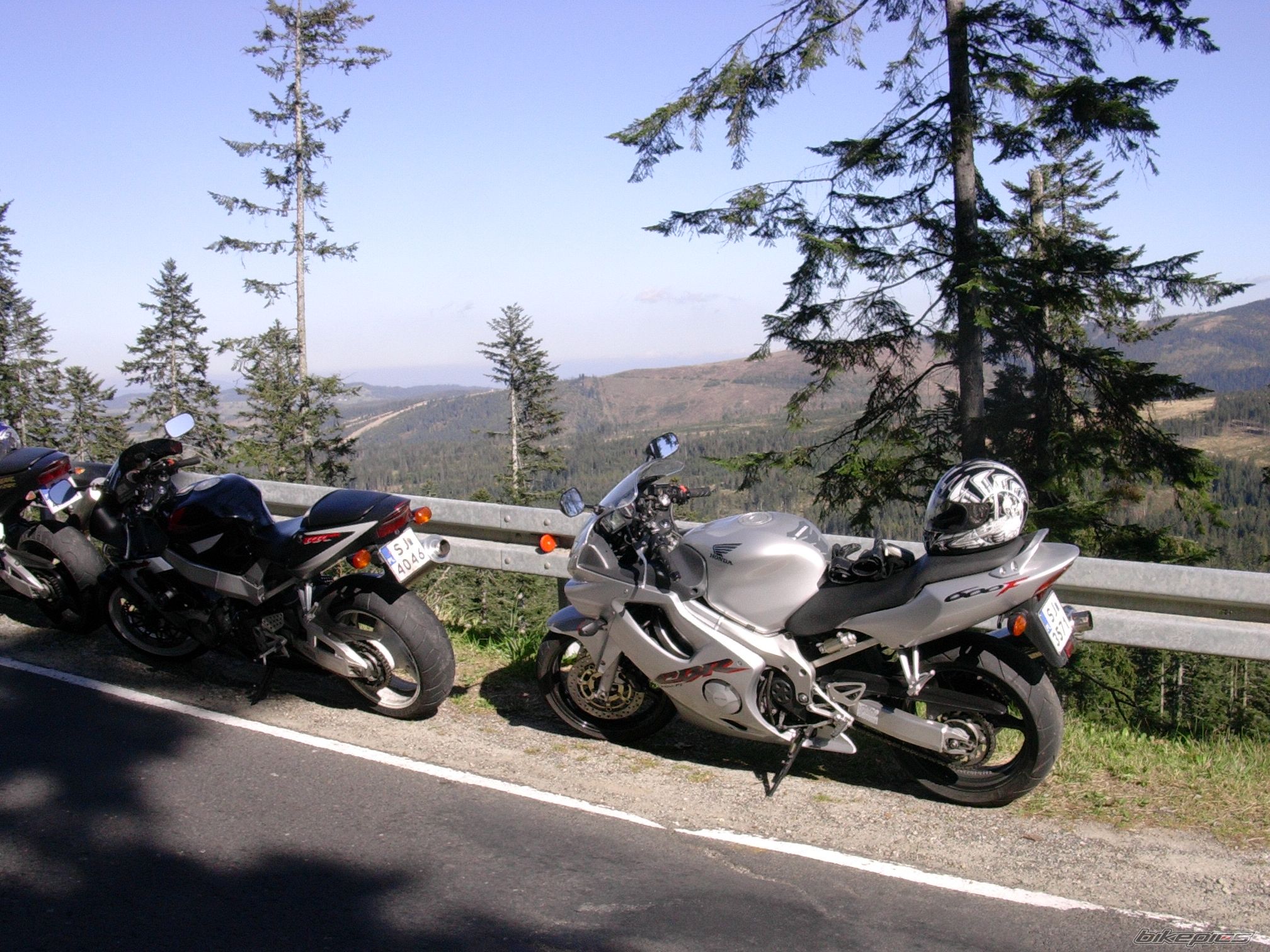 Bike Photo 2400599