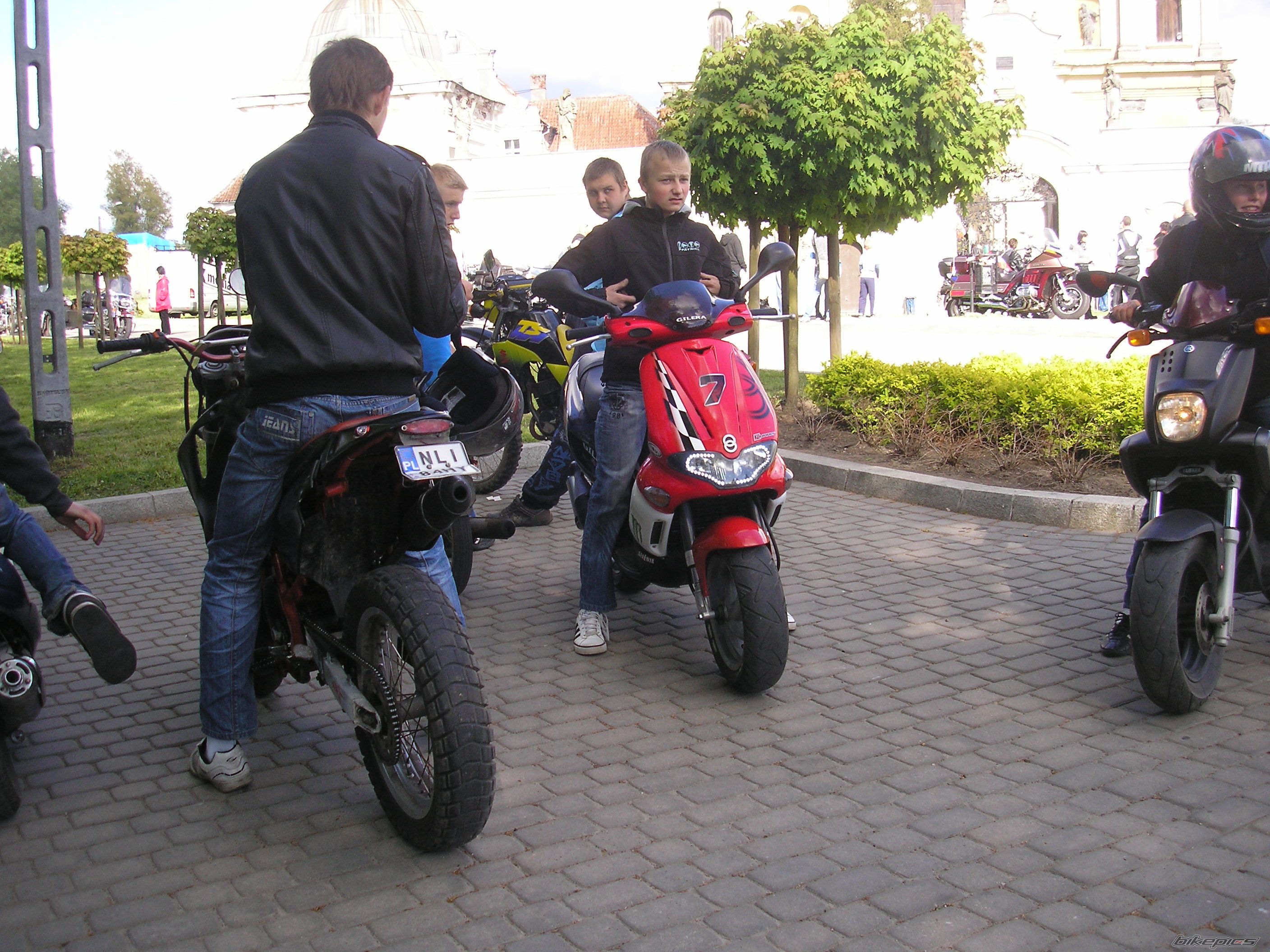 Photo 2400612