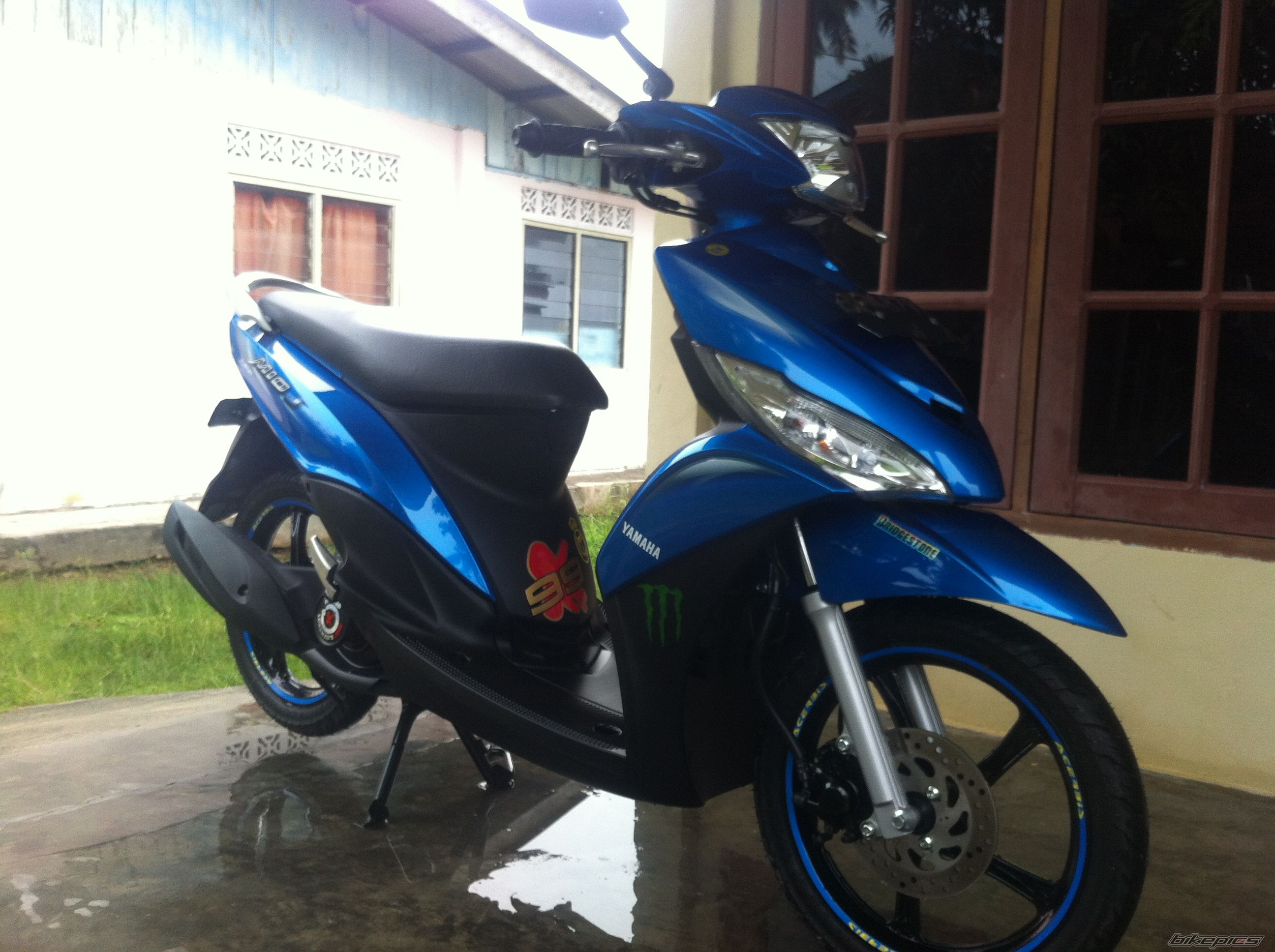 Photo 2400691