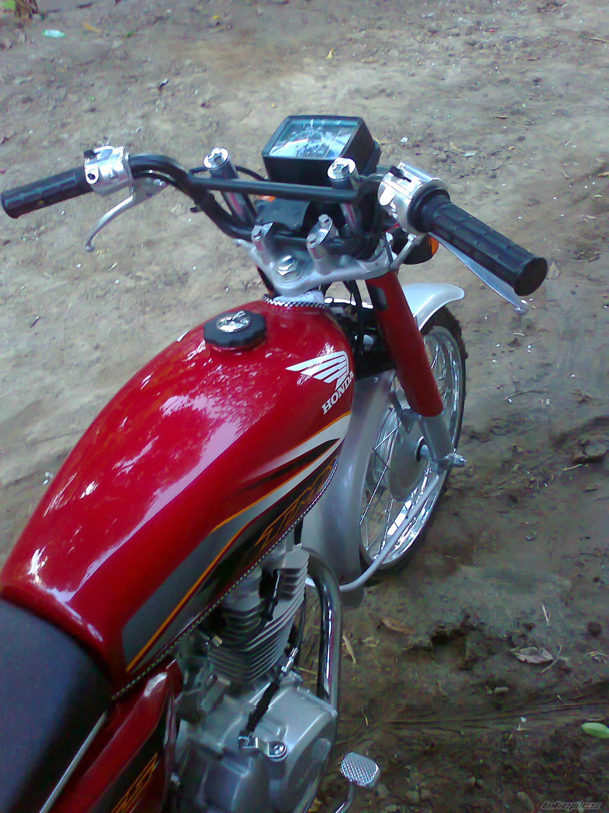 Photo 2400771