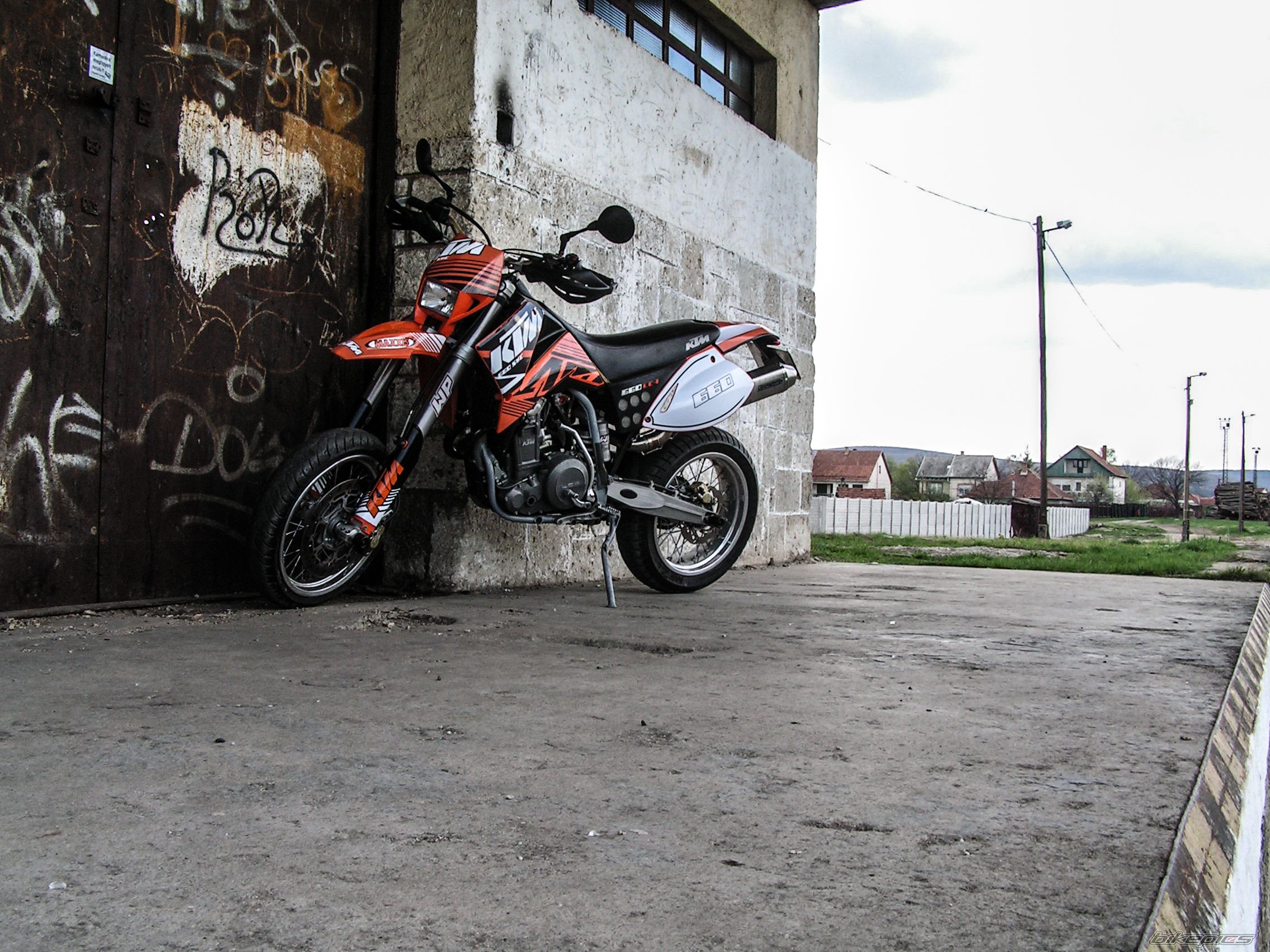 Bike Photo 2400778
