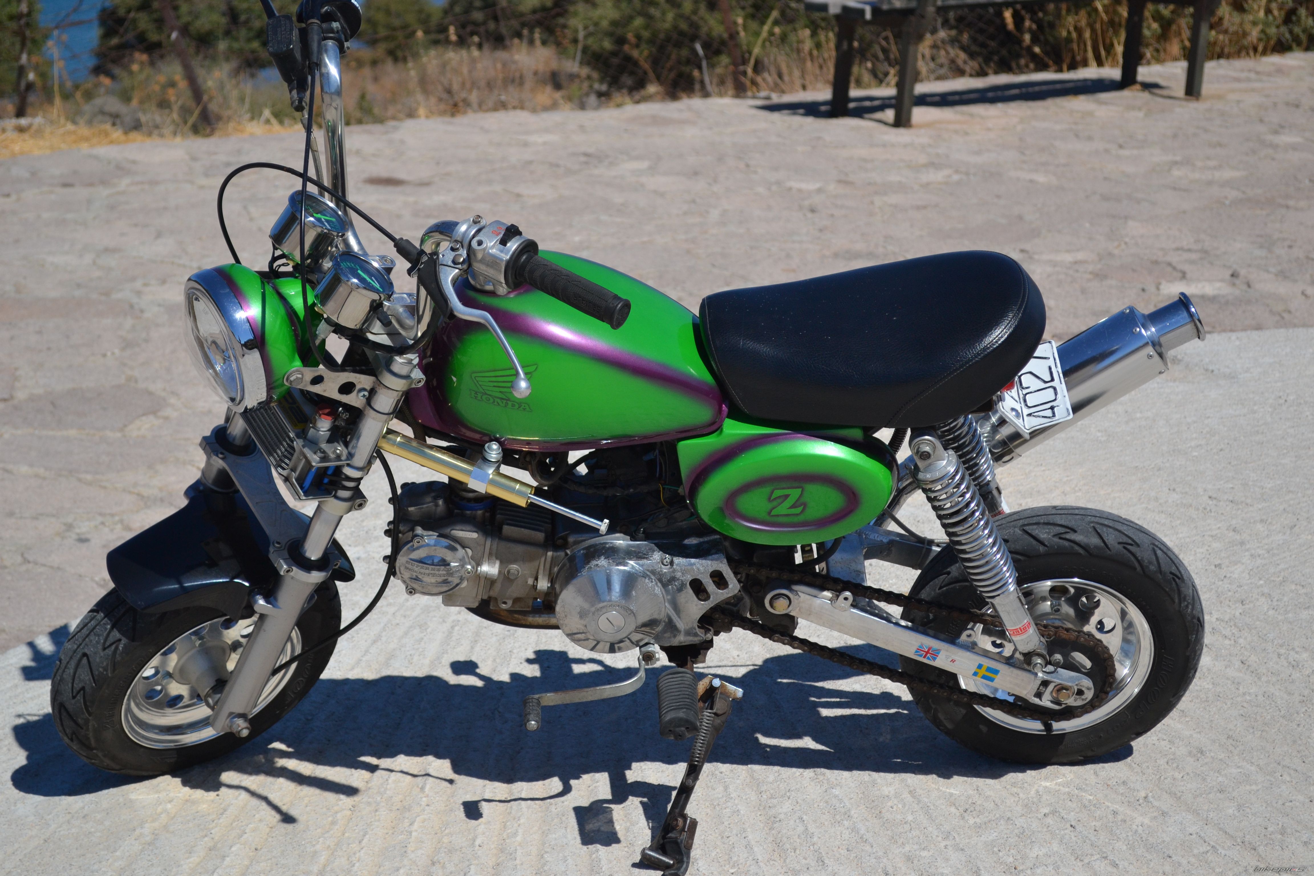 Bike Photo 2400873