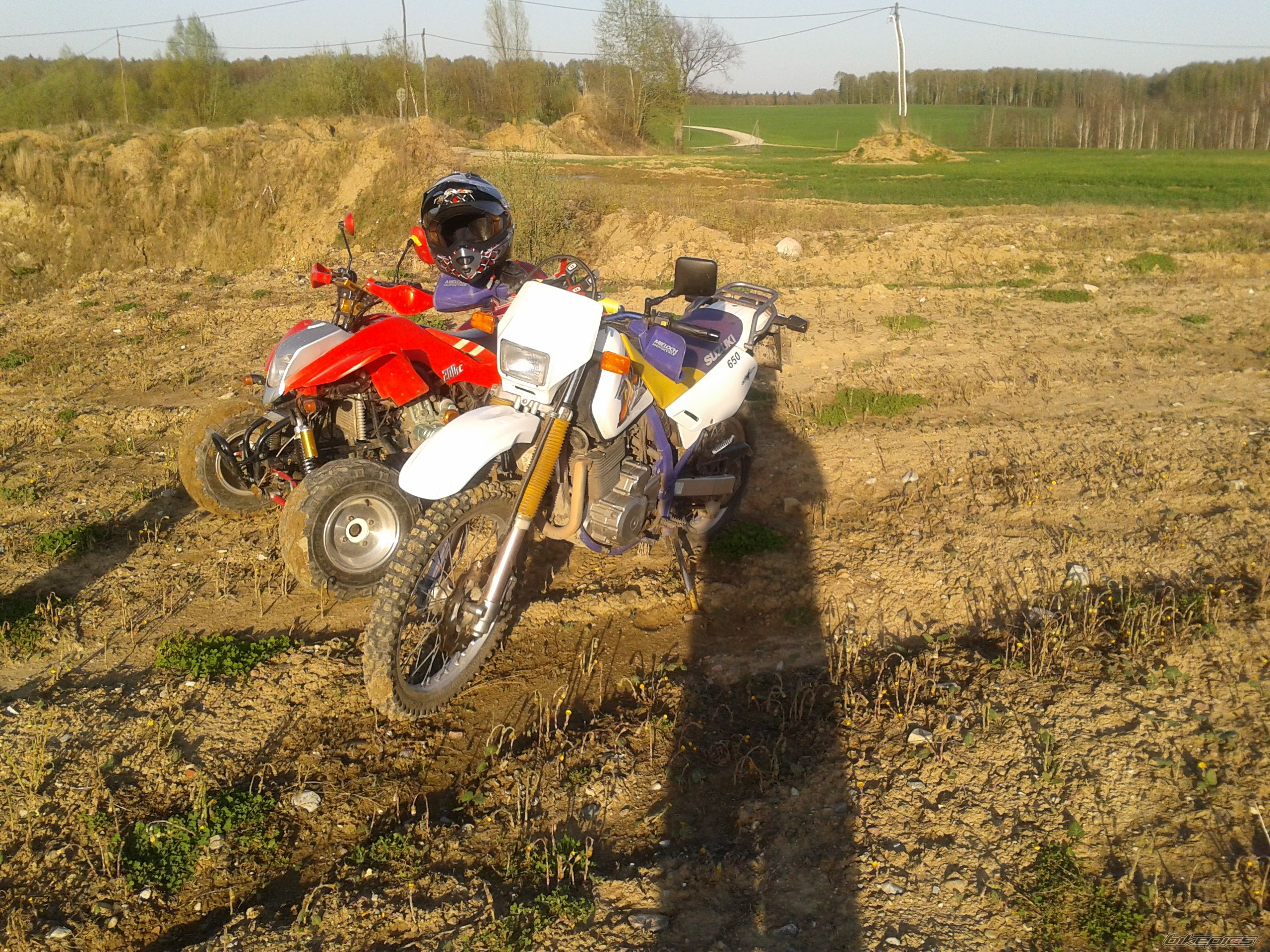 Photo 2400877