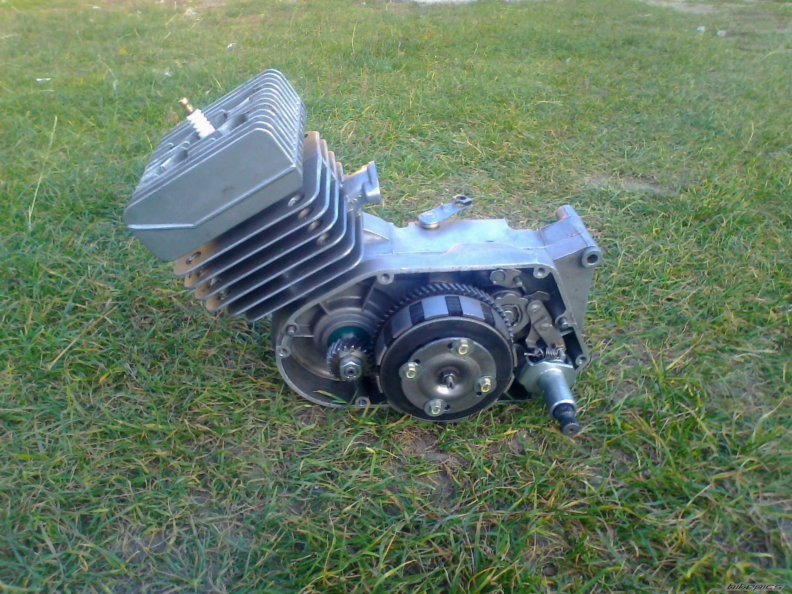 Photo 2400924