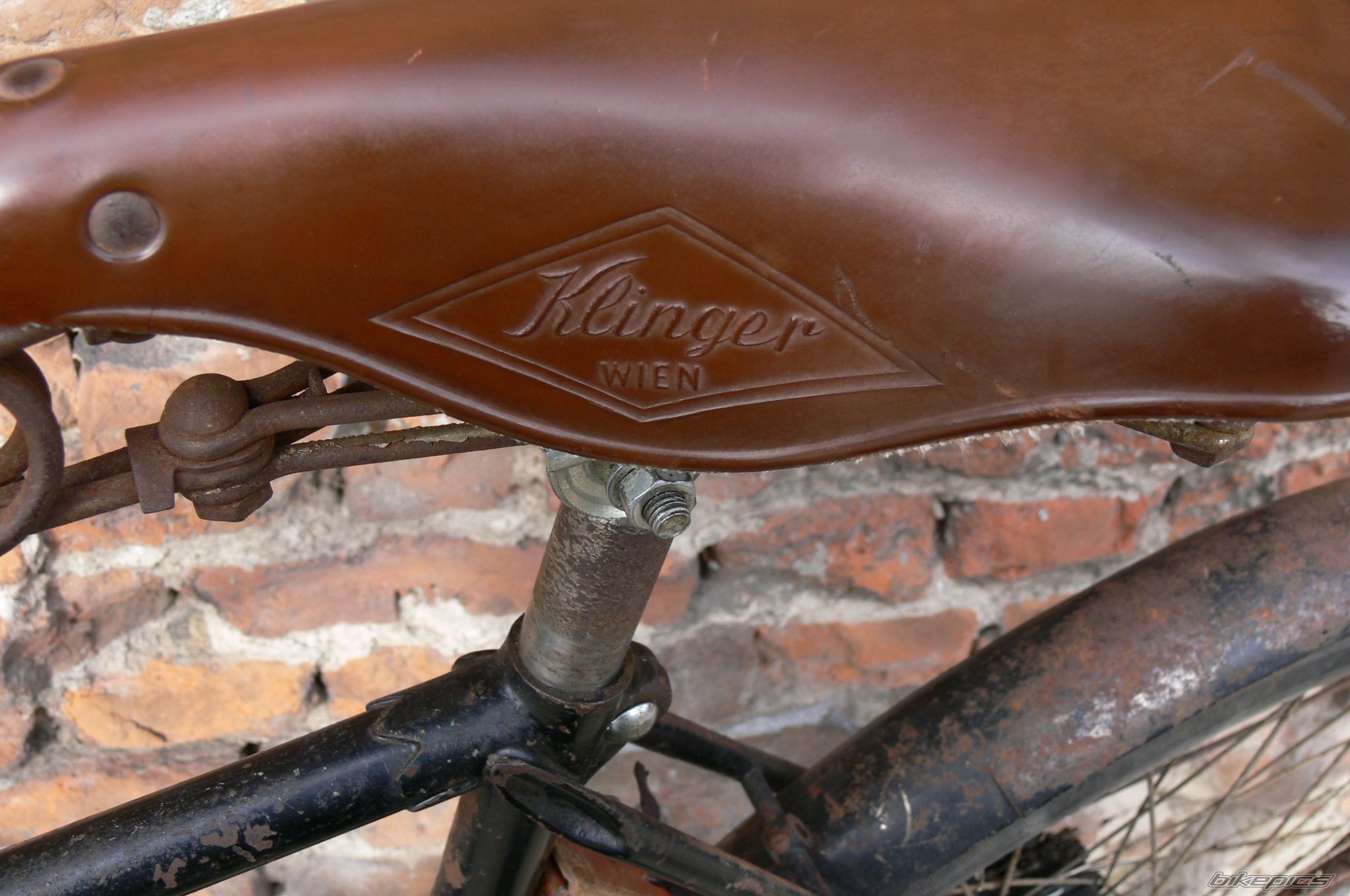 Photo 2401010