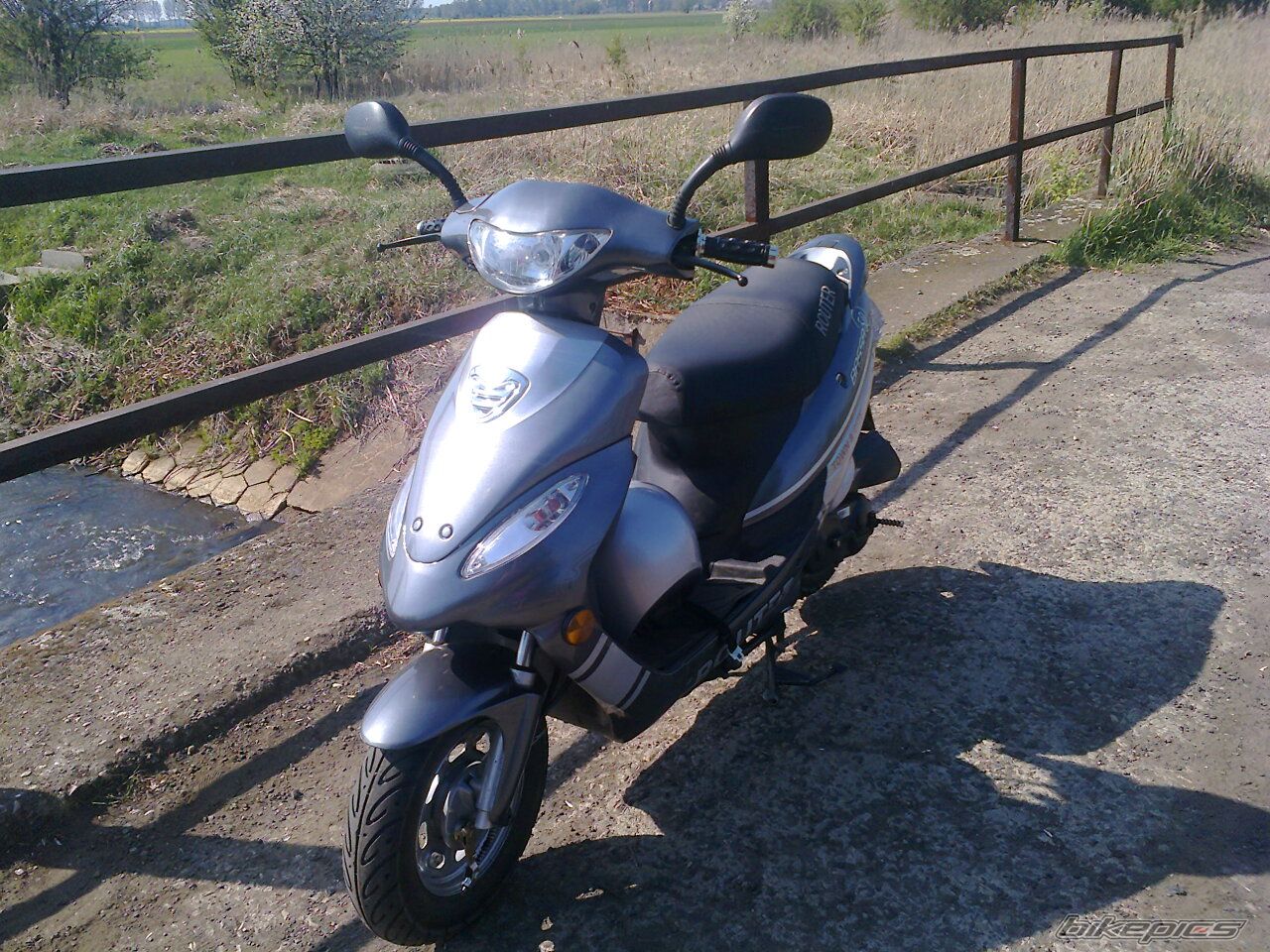 Bike Photo 2401059