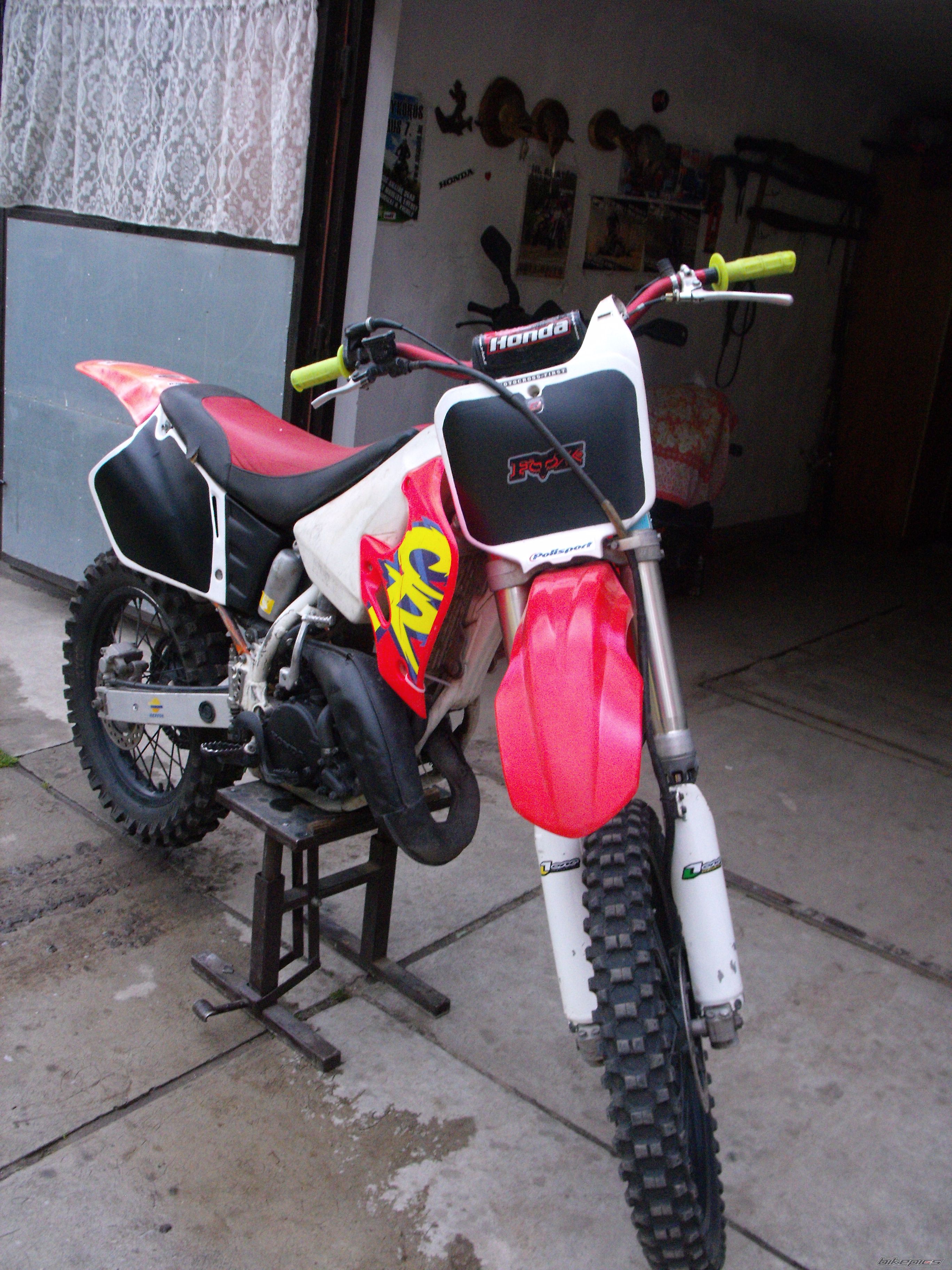 Photo 2401386
