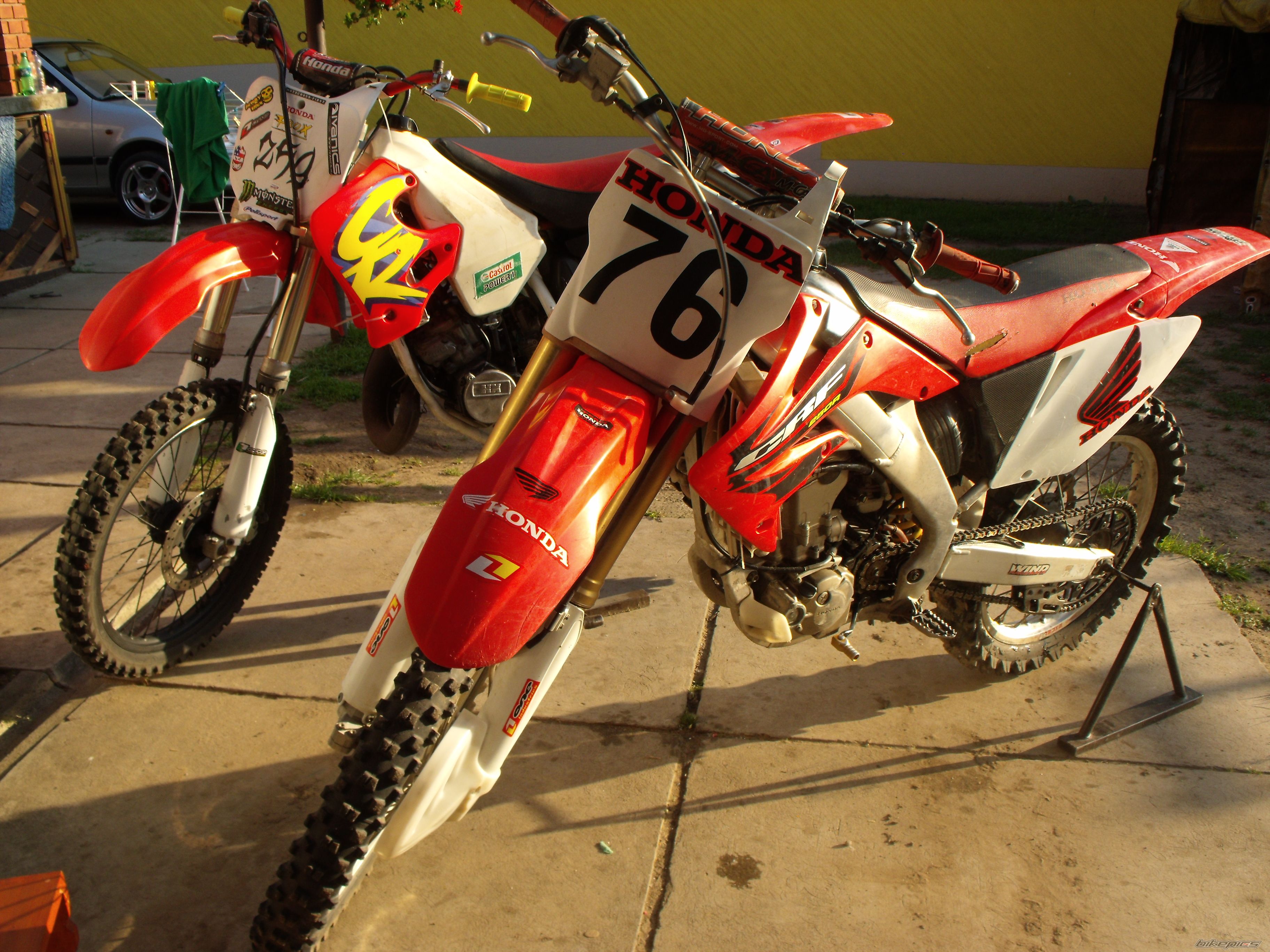 Photo 2401389