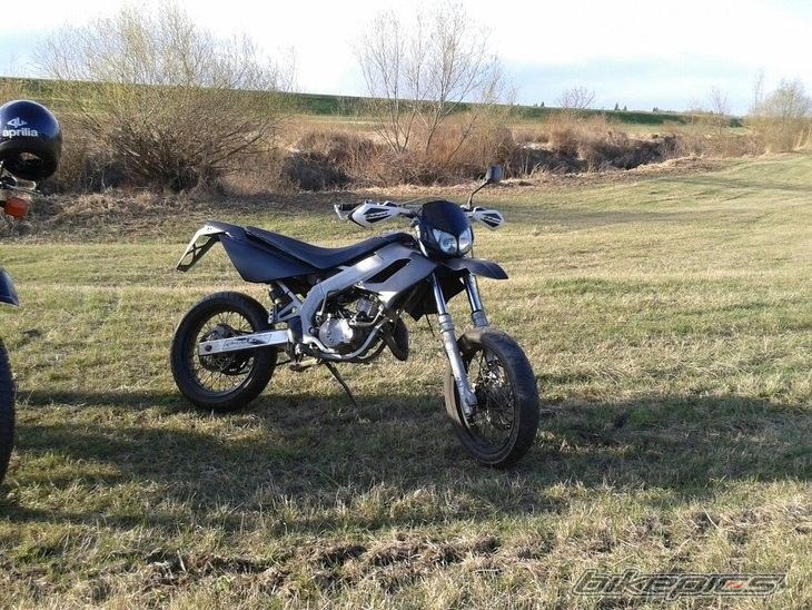 Photo 2401481