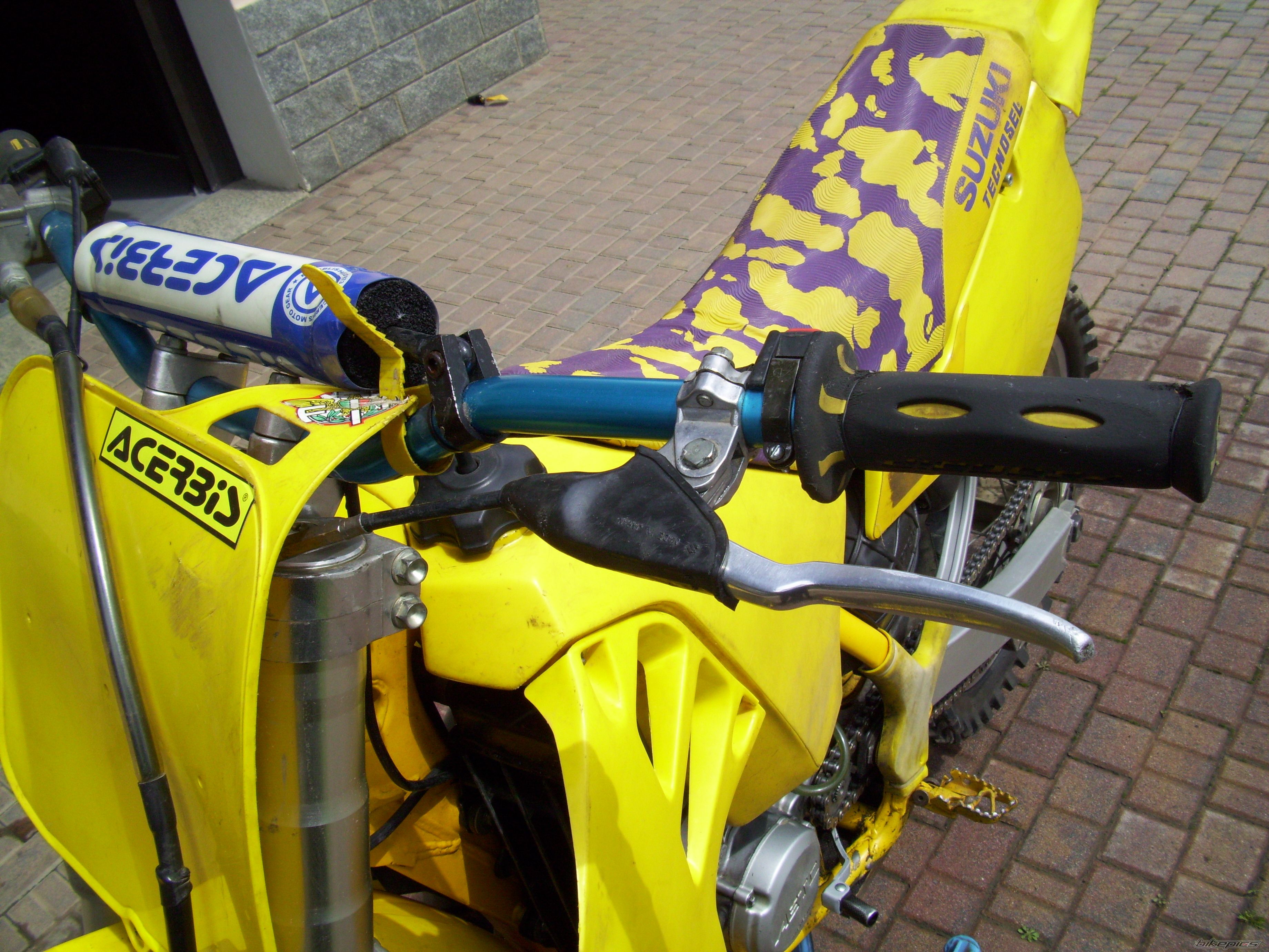 Photo 2401633