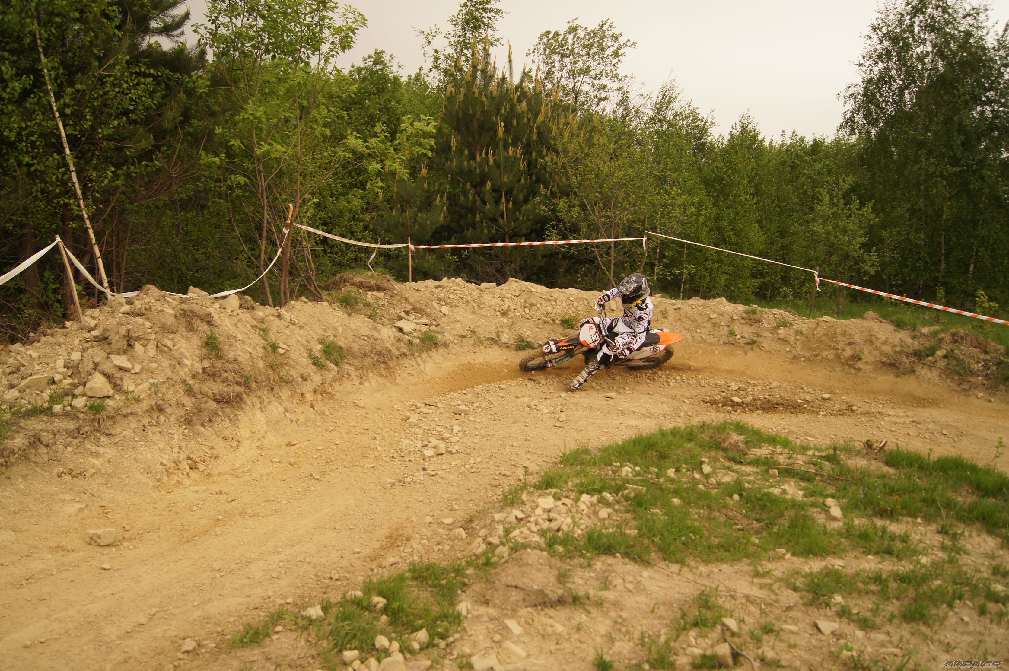 Photo 2401646