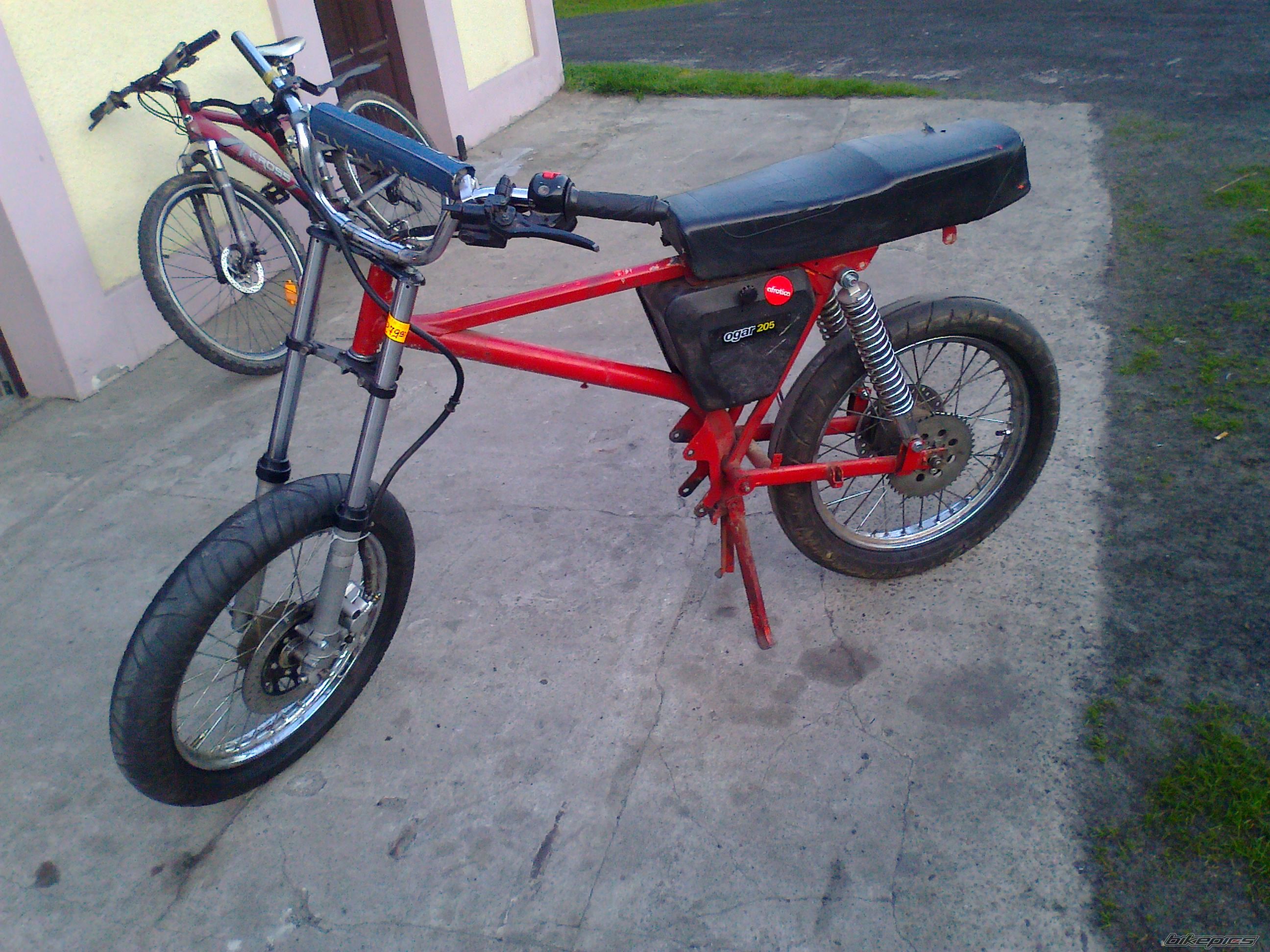 Bike Photo 2401657