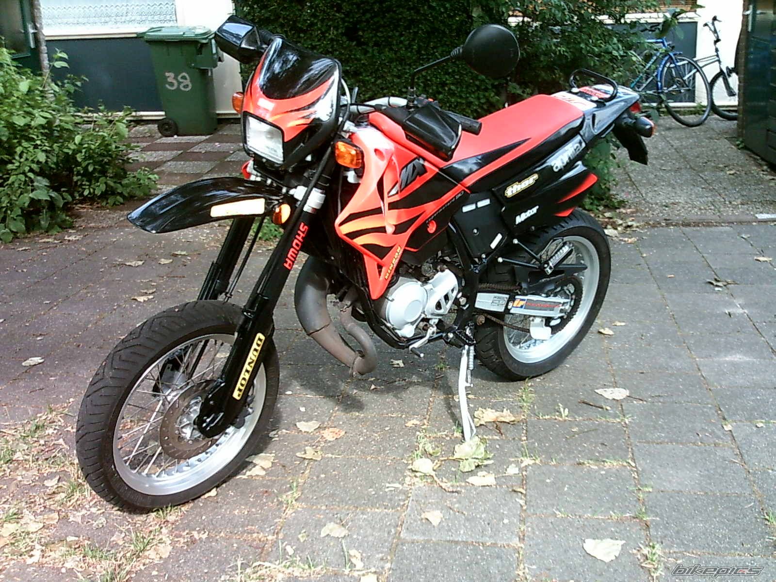 Bike Photo 2401675