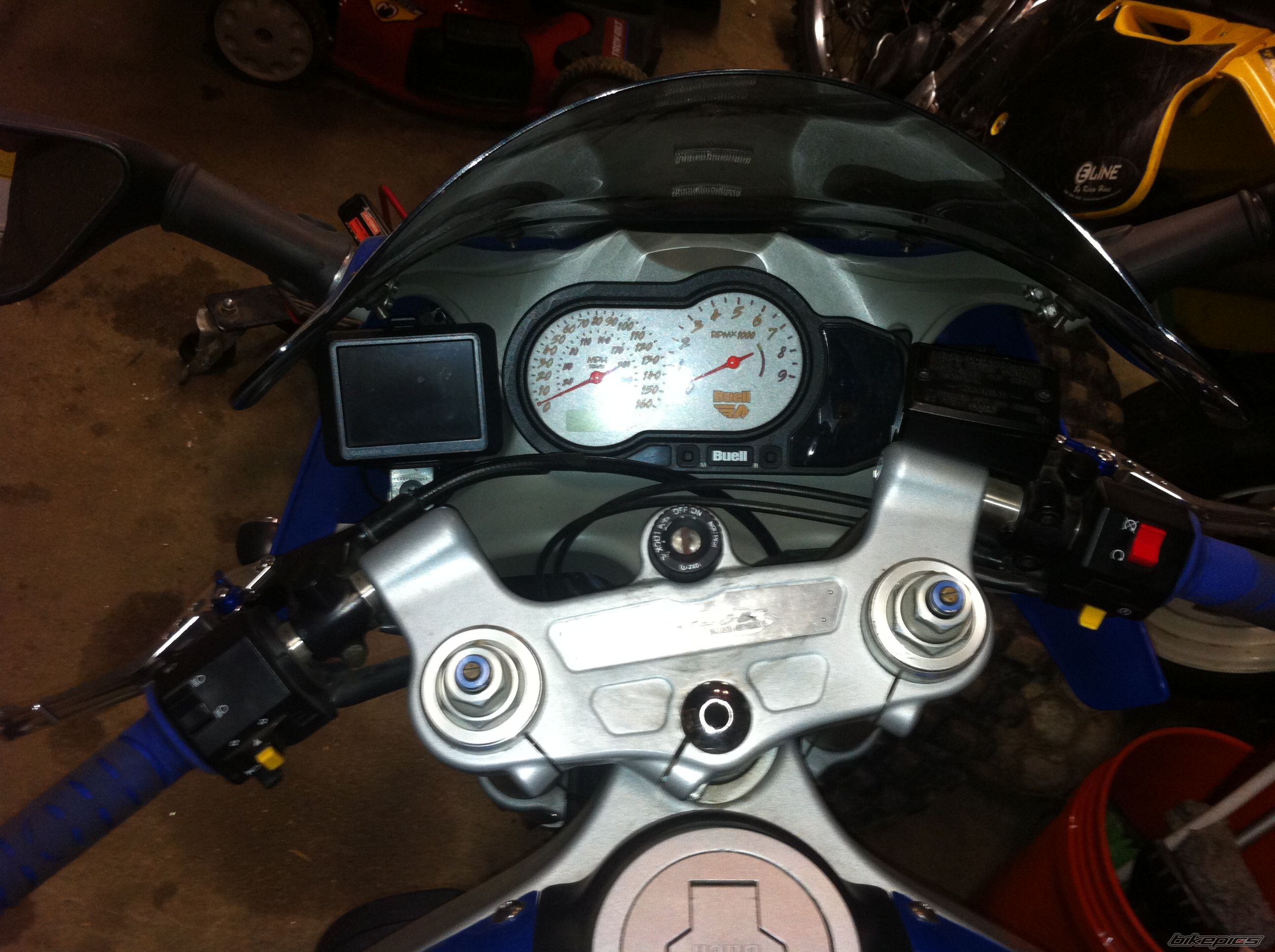 Photo 2401743