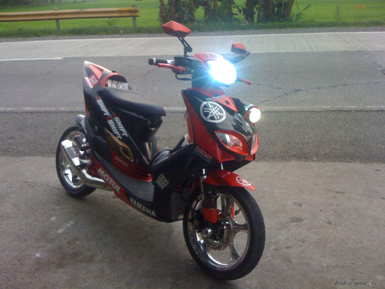 Photo 2401746