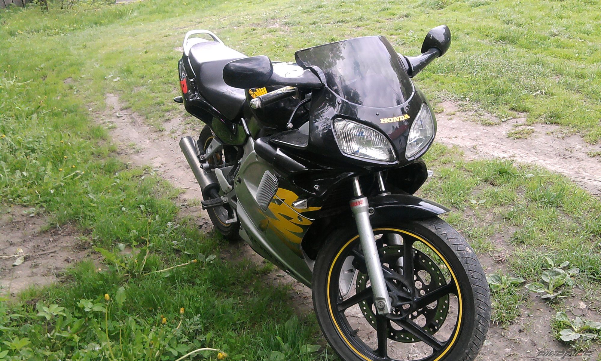 Bike Photo 2401908