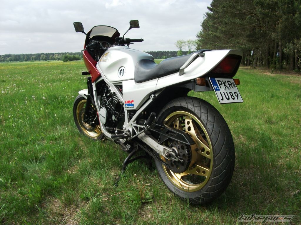 Photo 2402132
