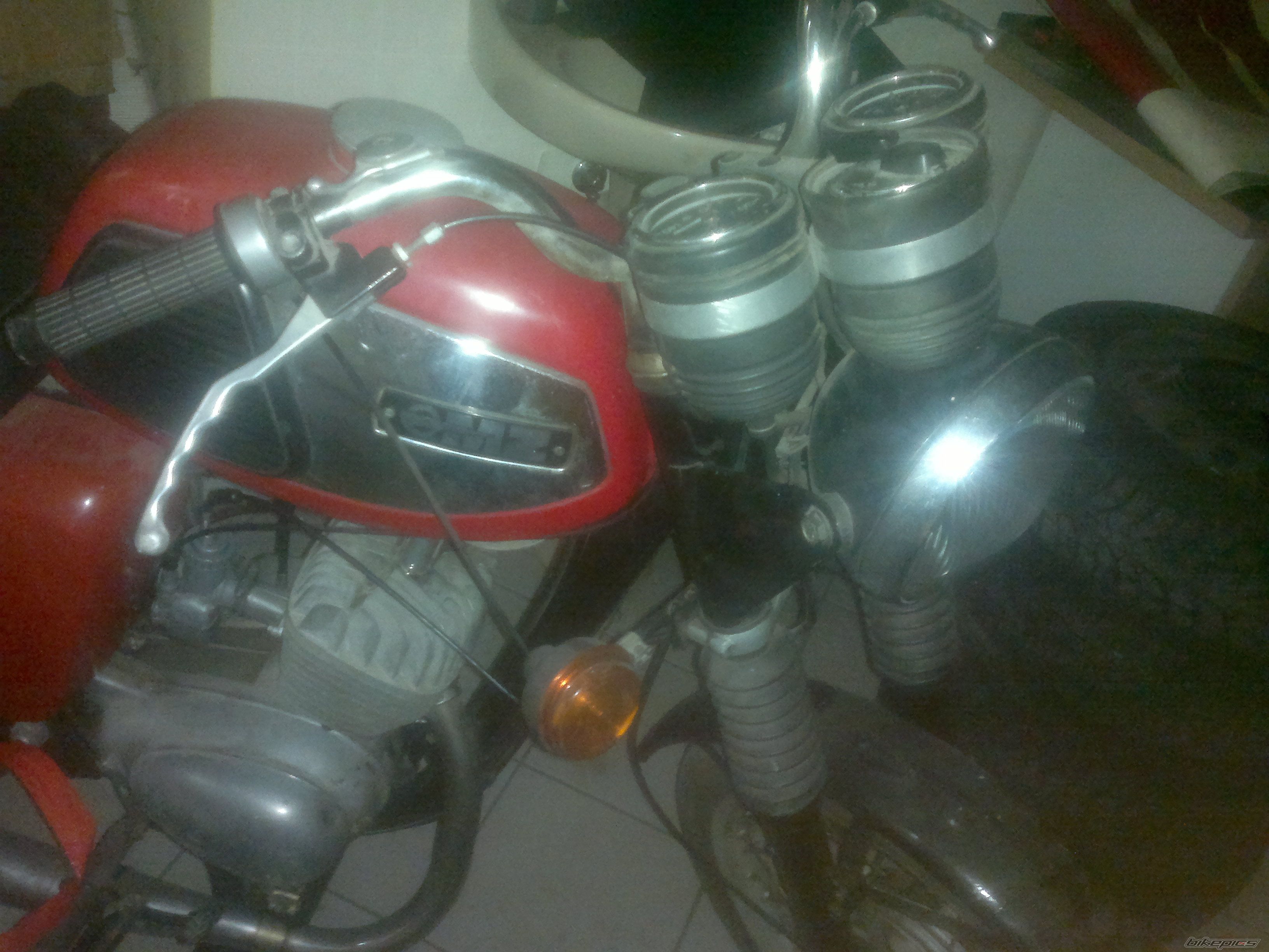 Photo 2402146