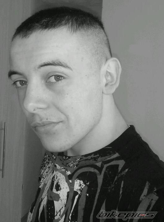 Photo 2402211