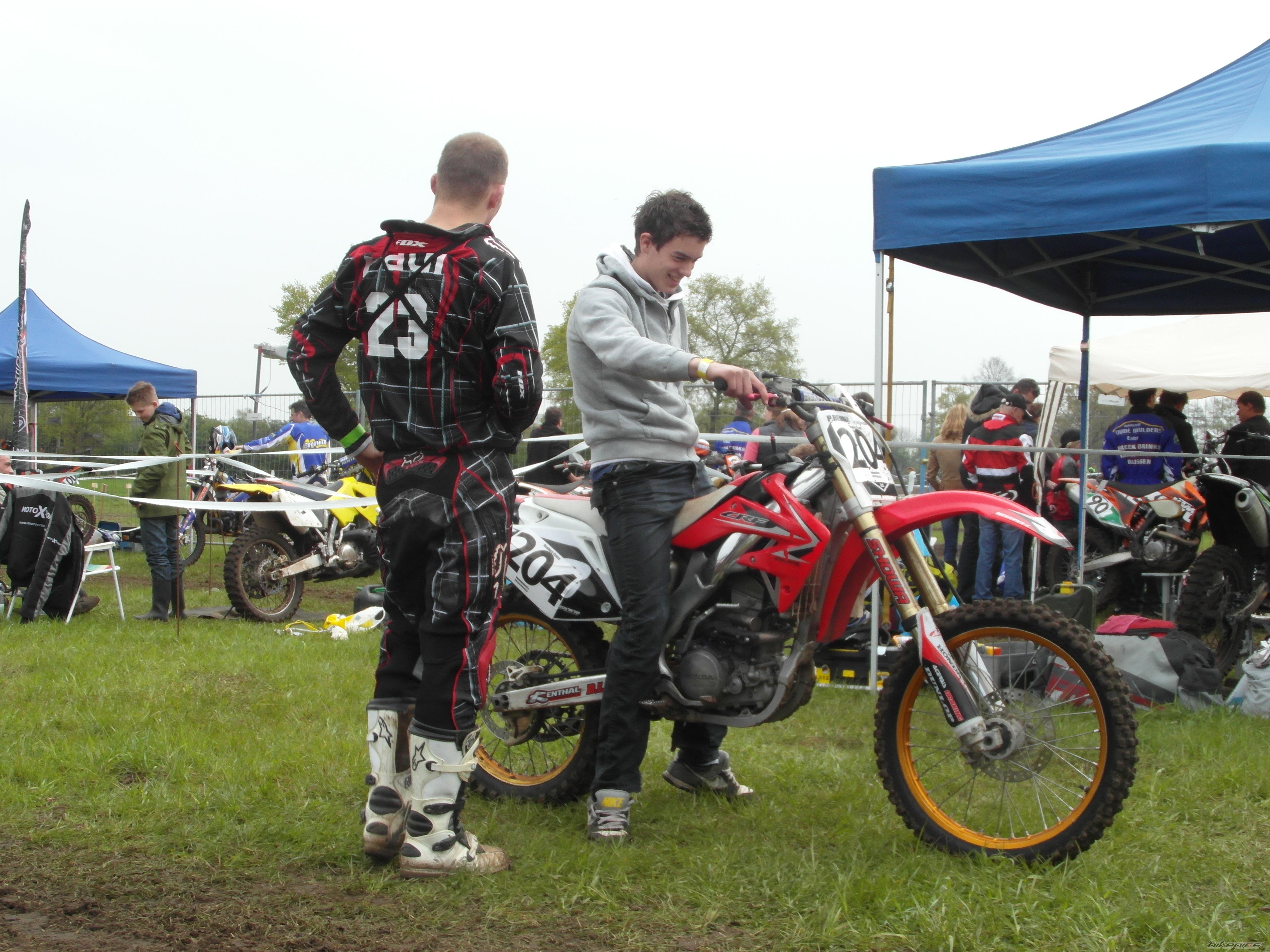 Photo 2402215