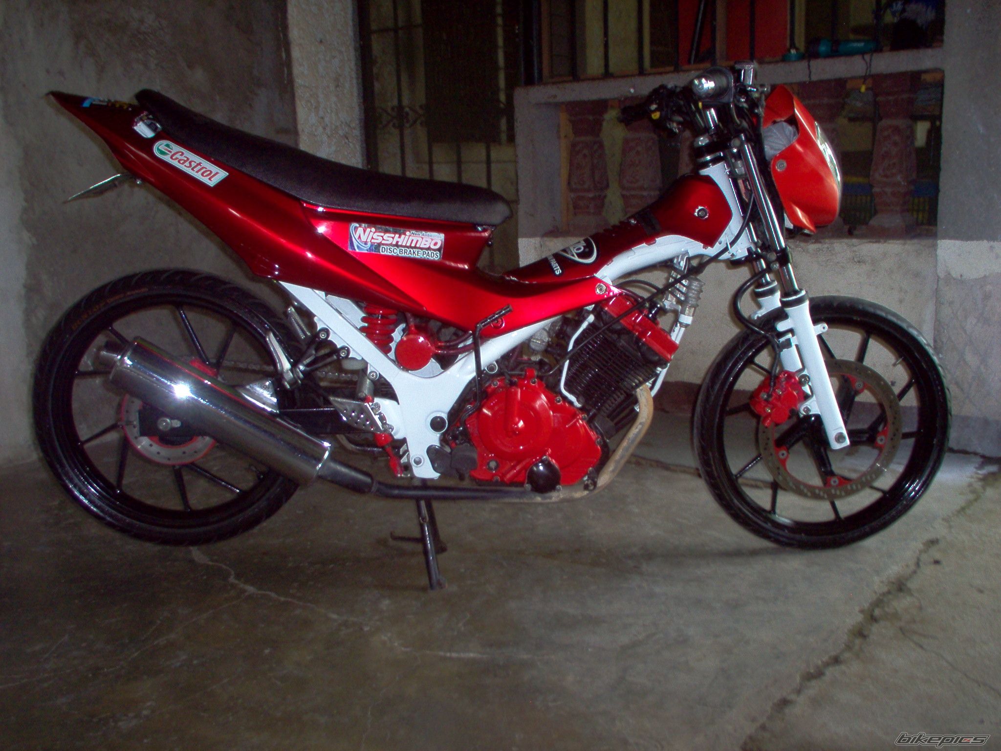 Photo 2402231