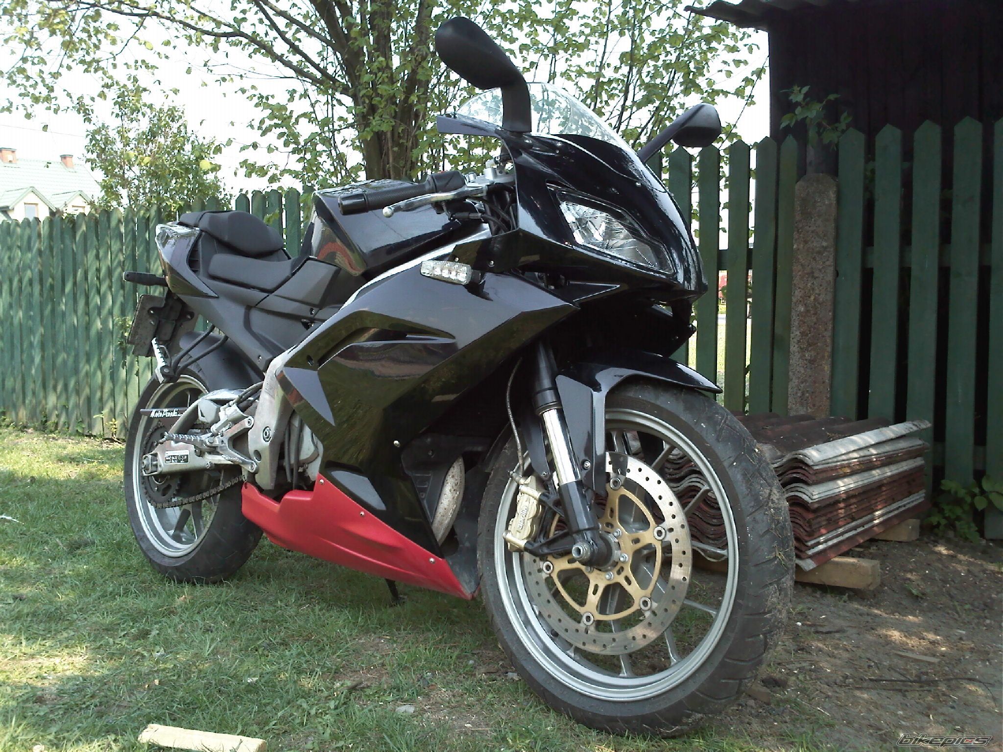 Photo 2402470