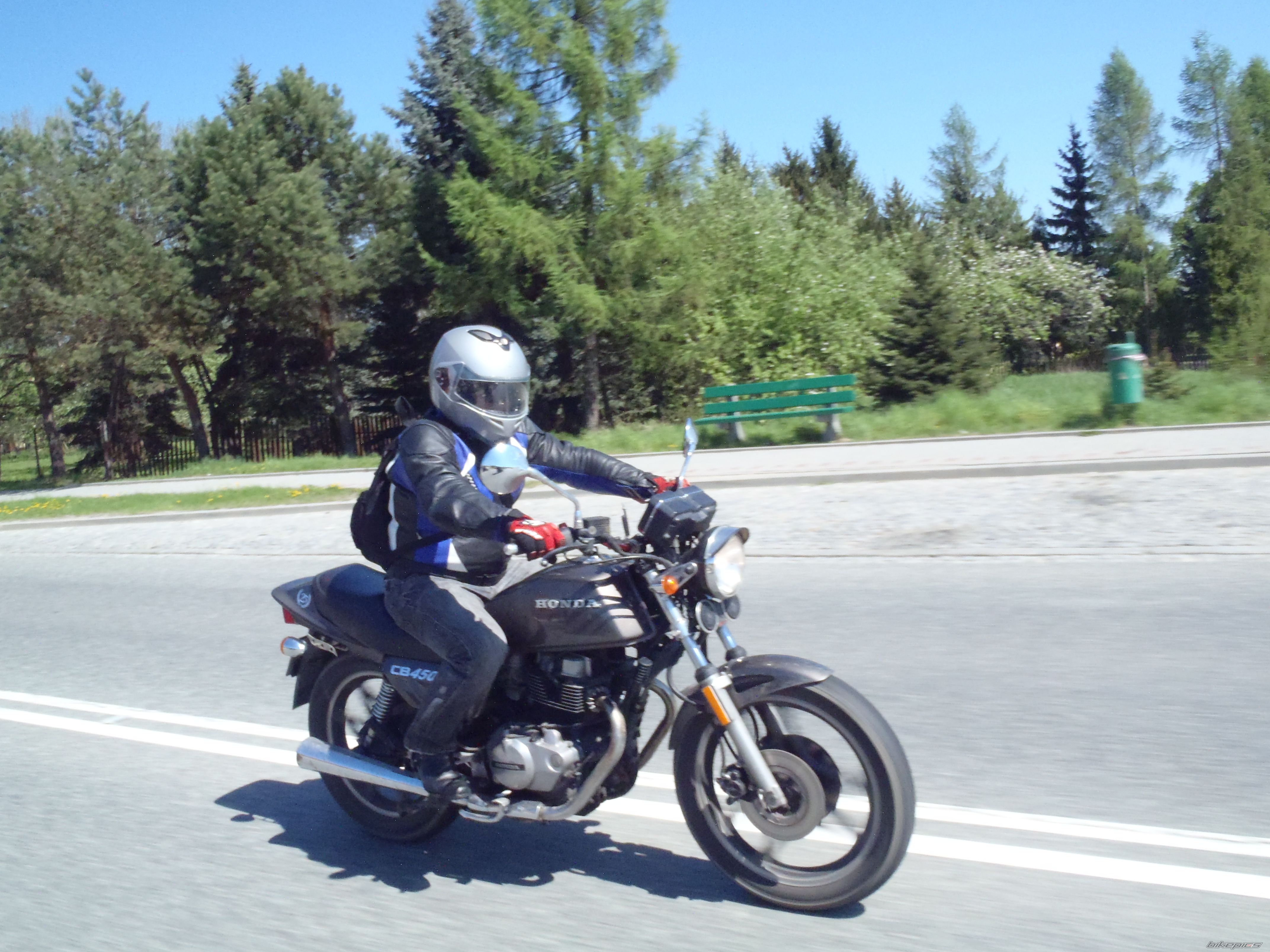 Photo 2402487