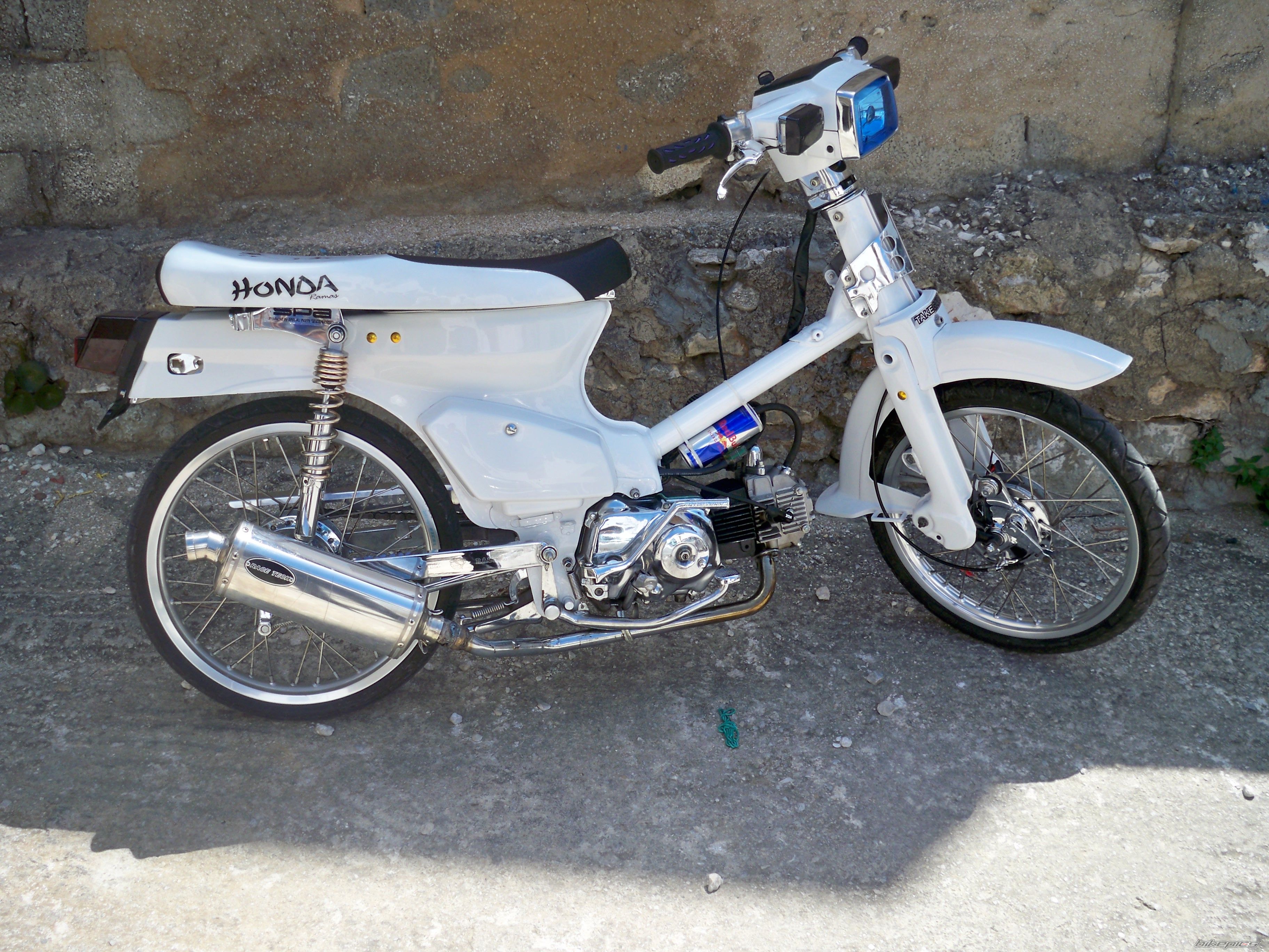 Photo 2402554