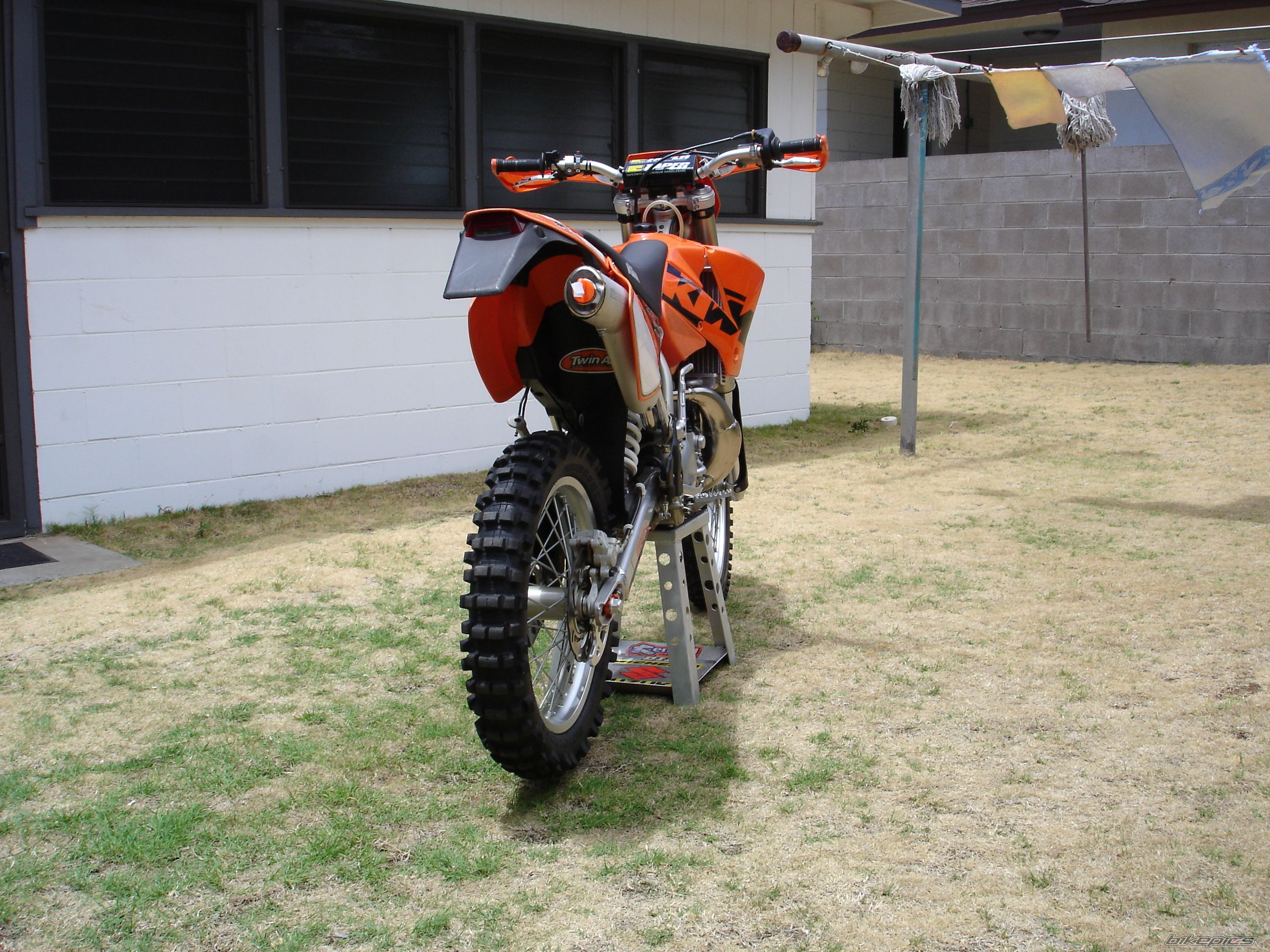 Photo 2402568