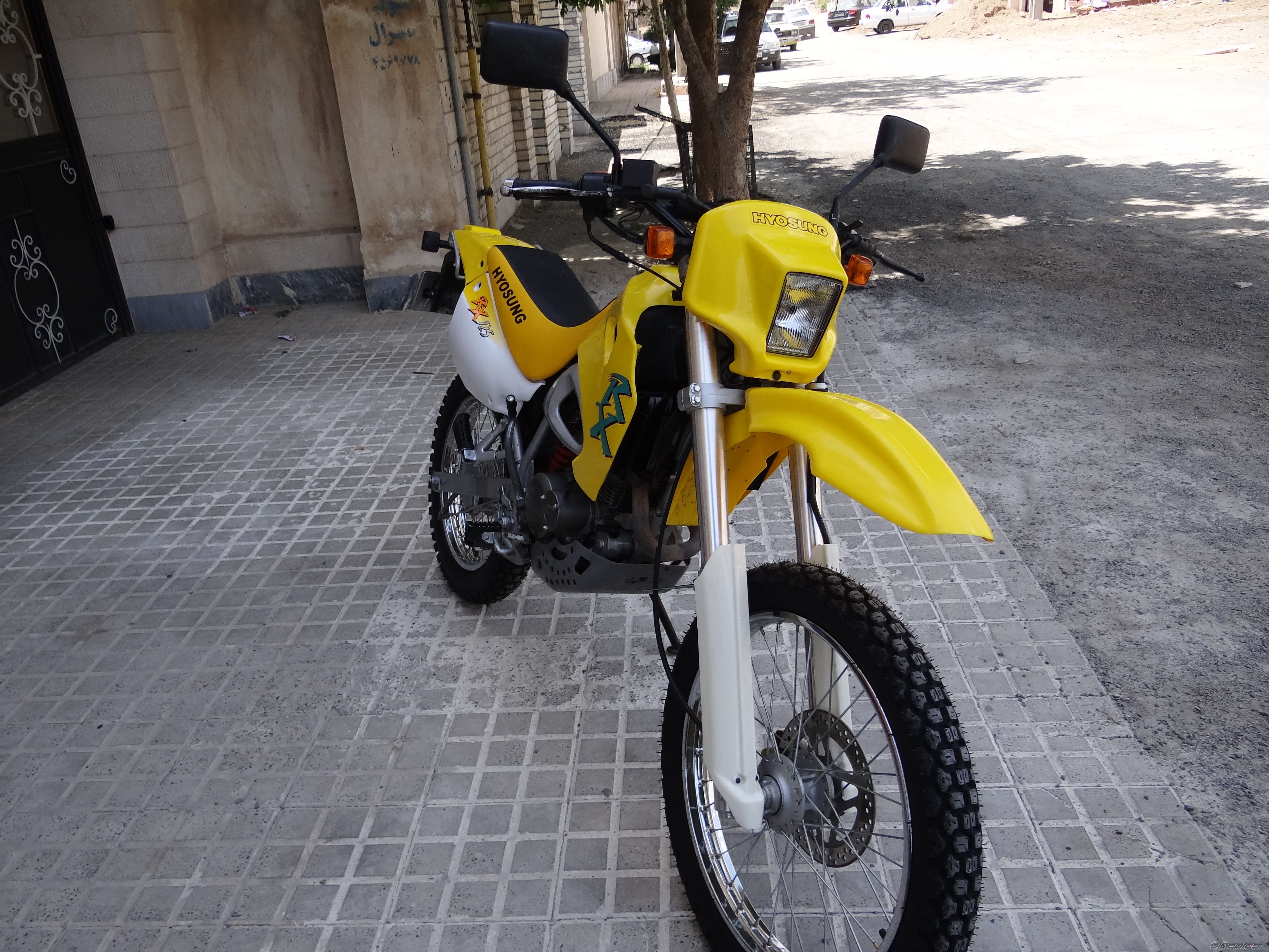 Photo 2402699