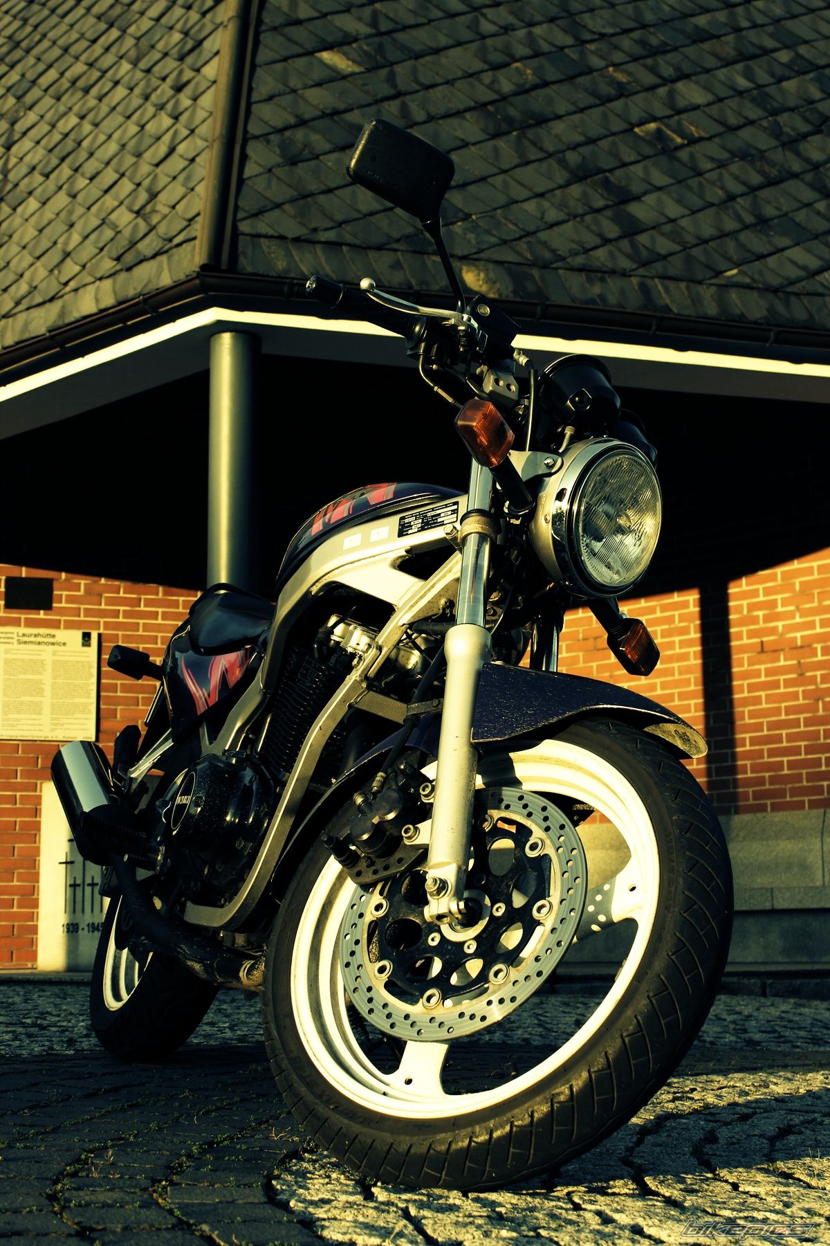 Bike Photo 2402710