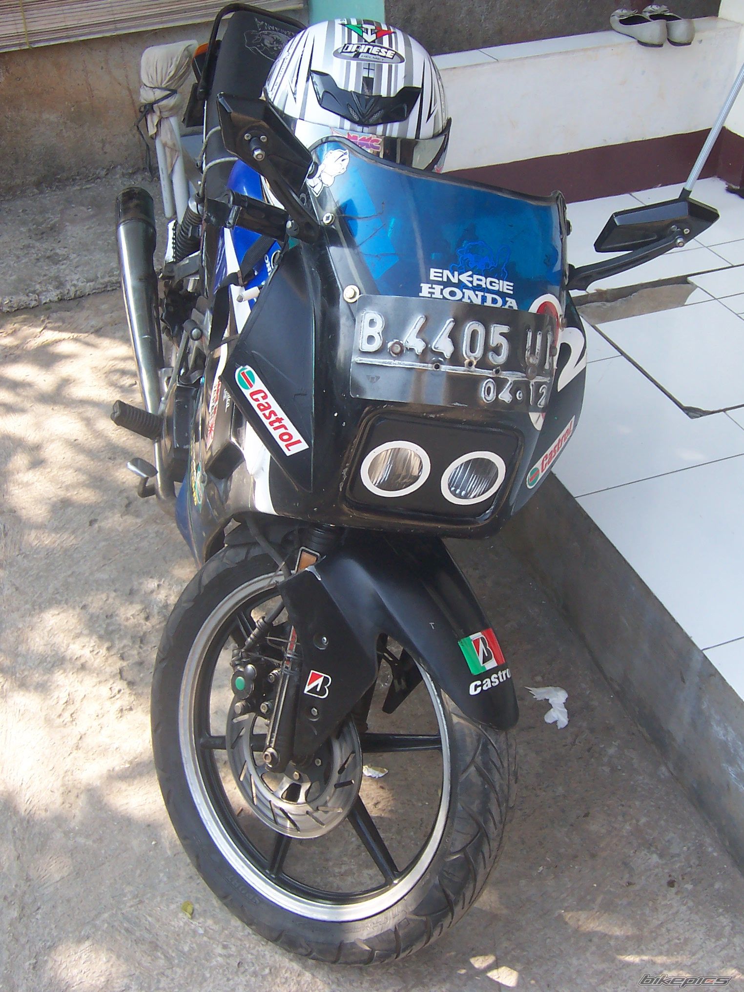 Photo 2402713