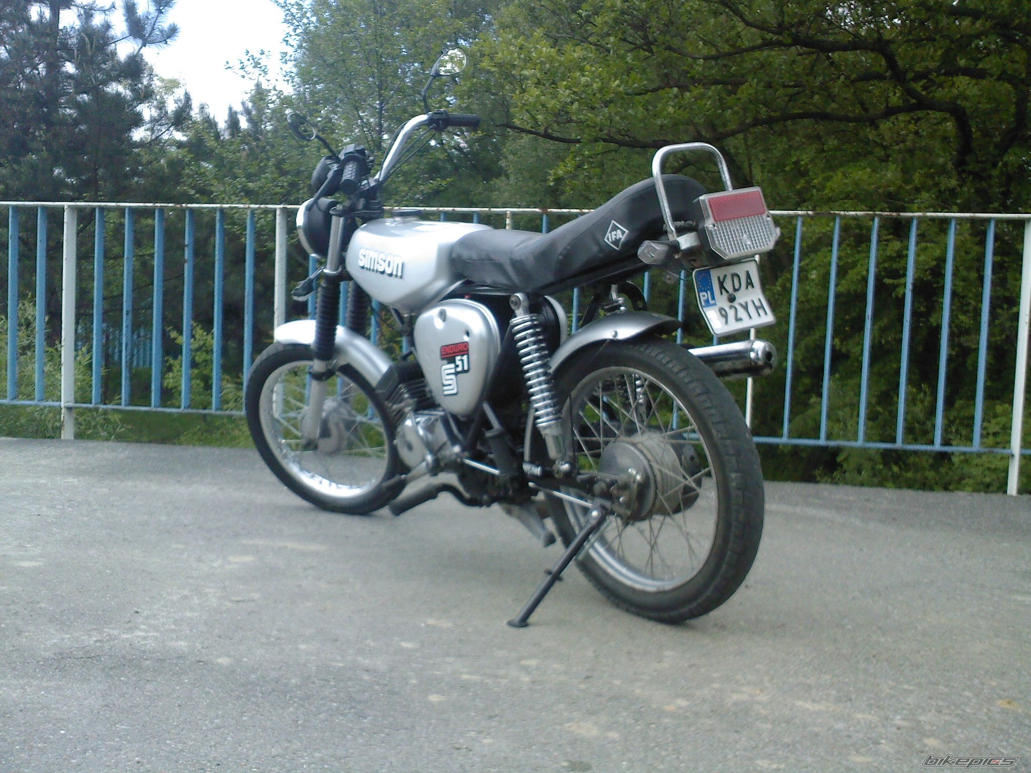Photo 2402800
