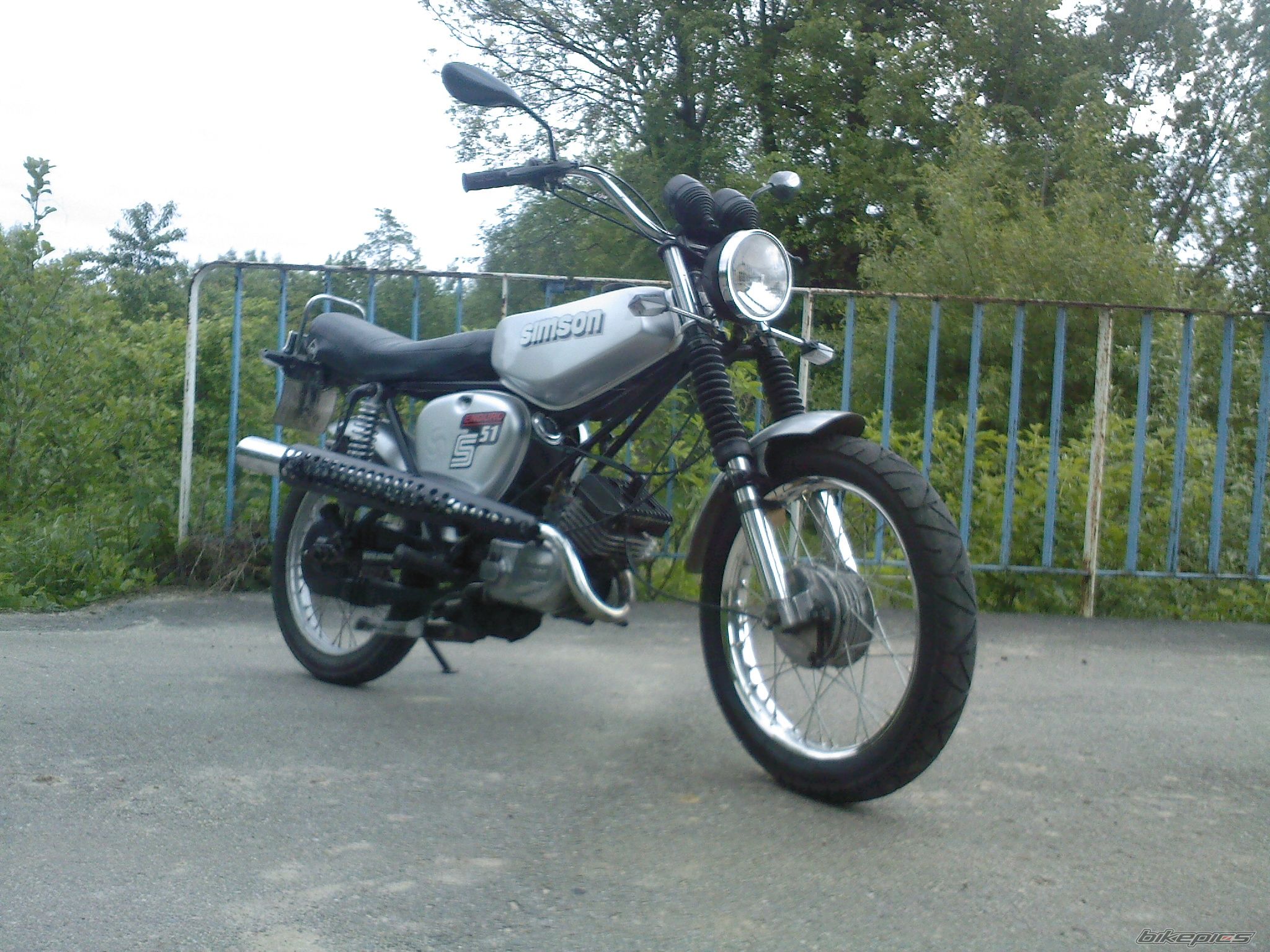 Photo 2402810